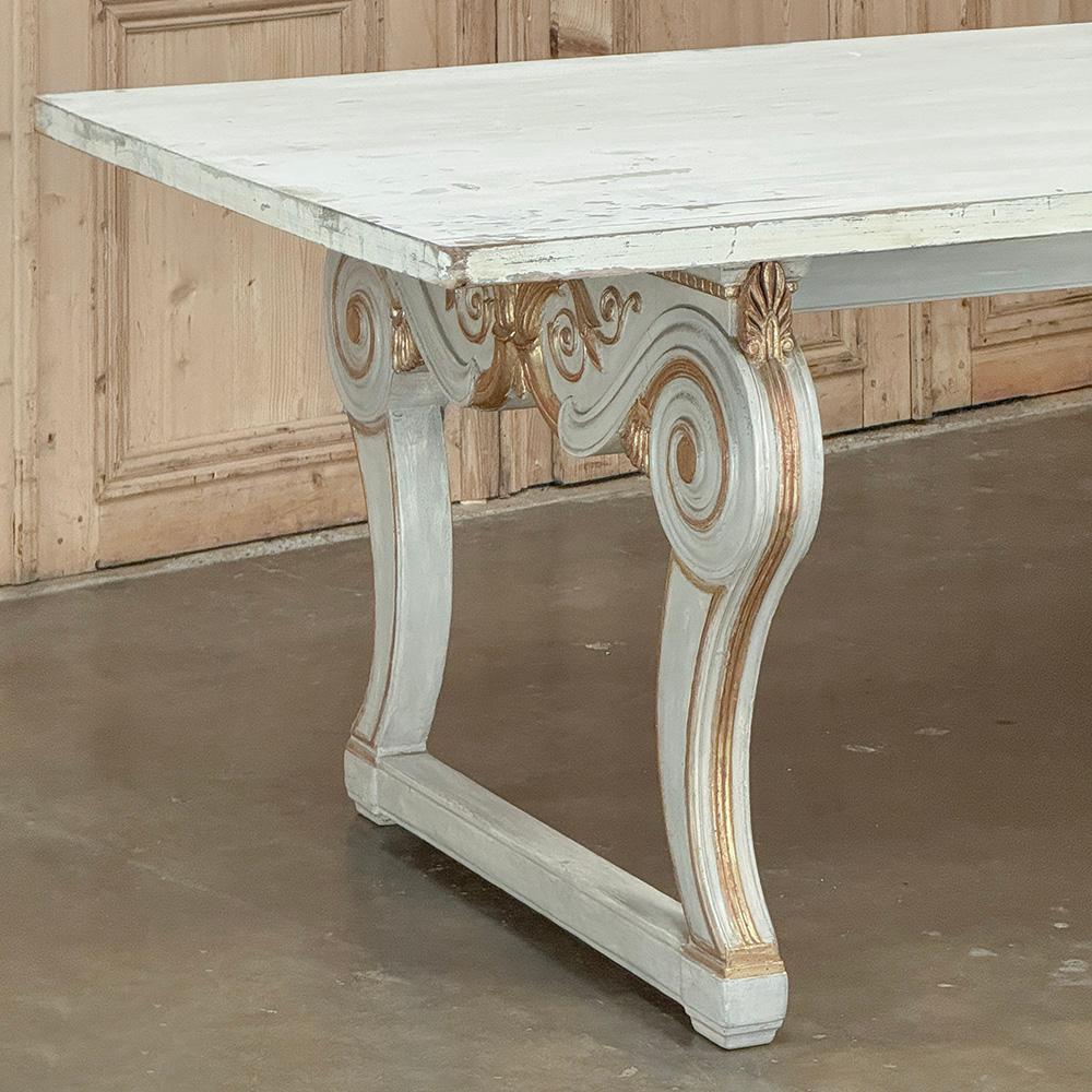Antique French Mesa de Comedor Pintada Luis XIV siglo XX en venta