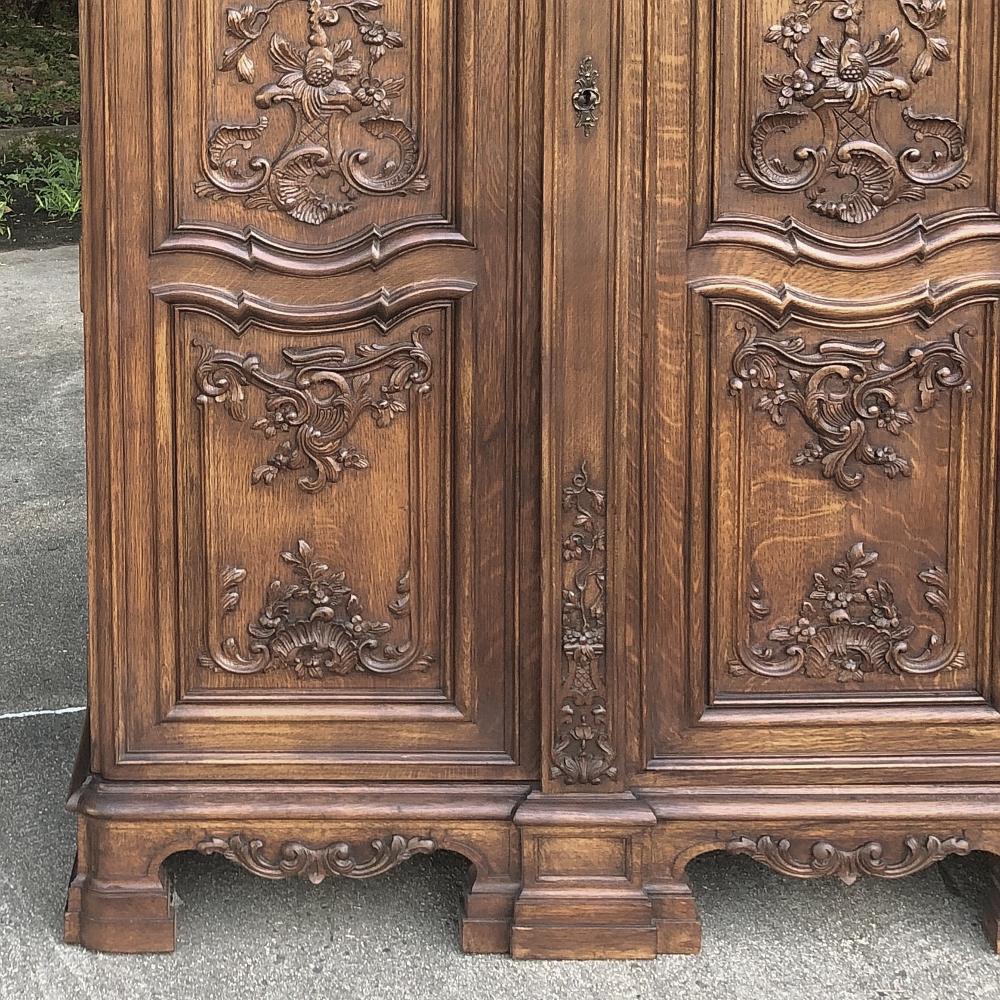 Antique French Louis XIV Petit Armoire, Bonnetiere 5