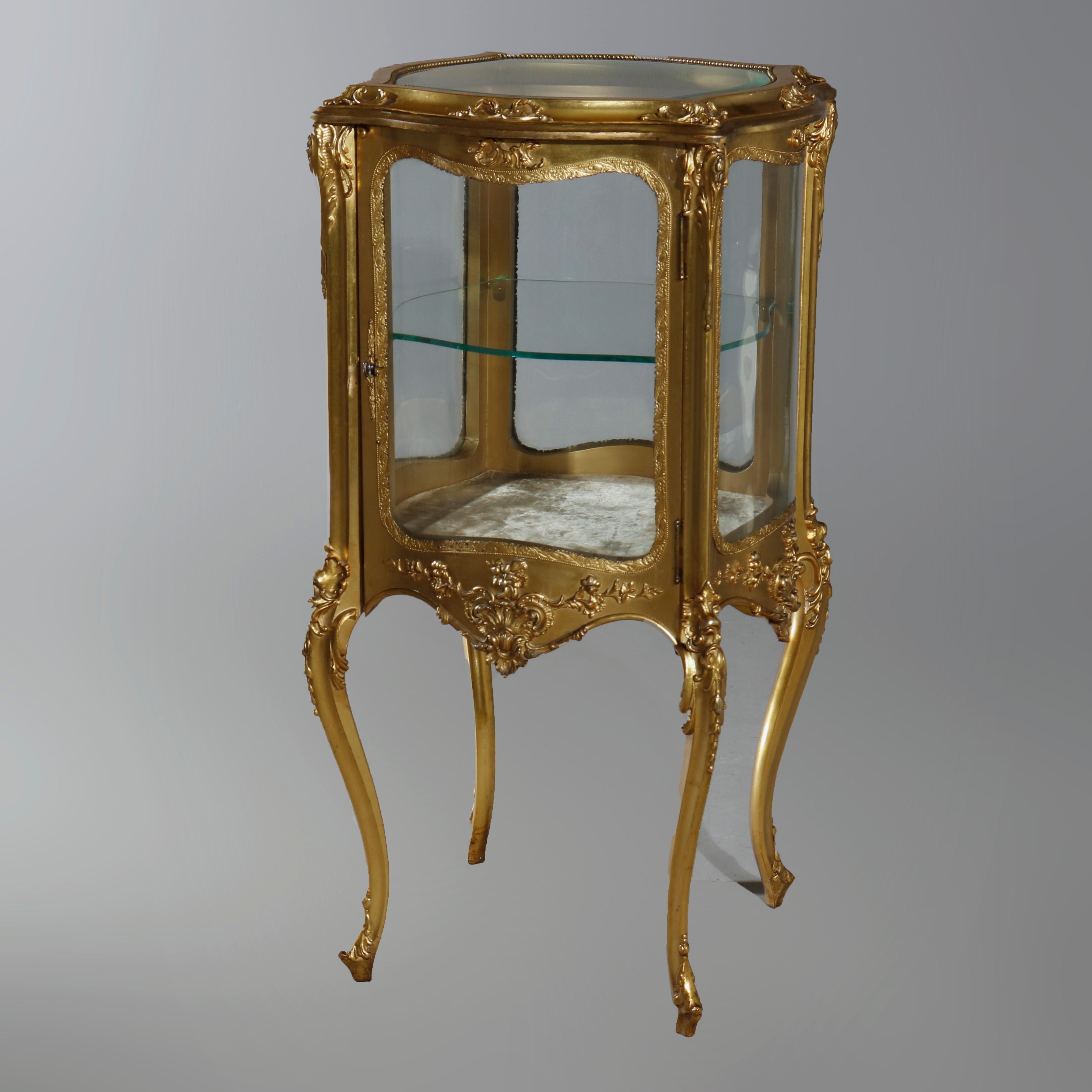 Carved Antique French Louis XIV Serpentine Giltwood Vitrine, circa 1890