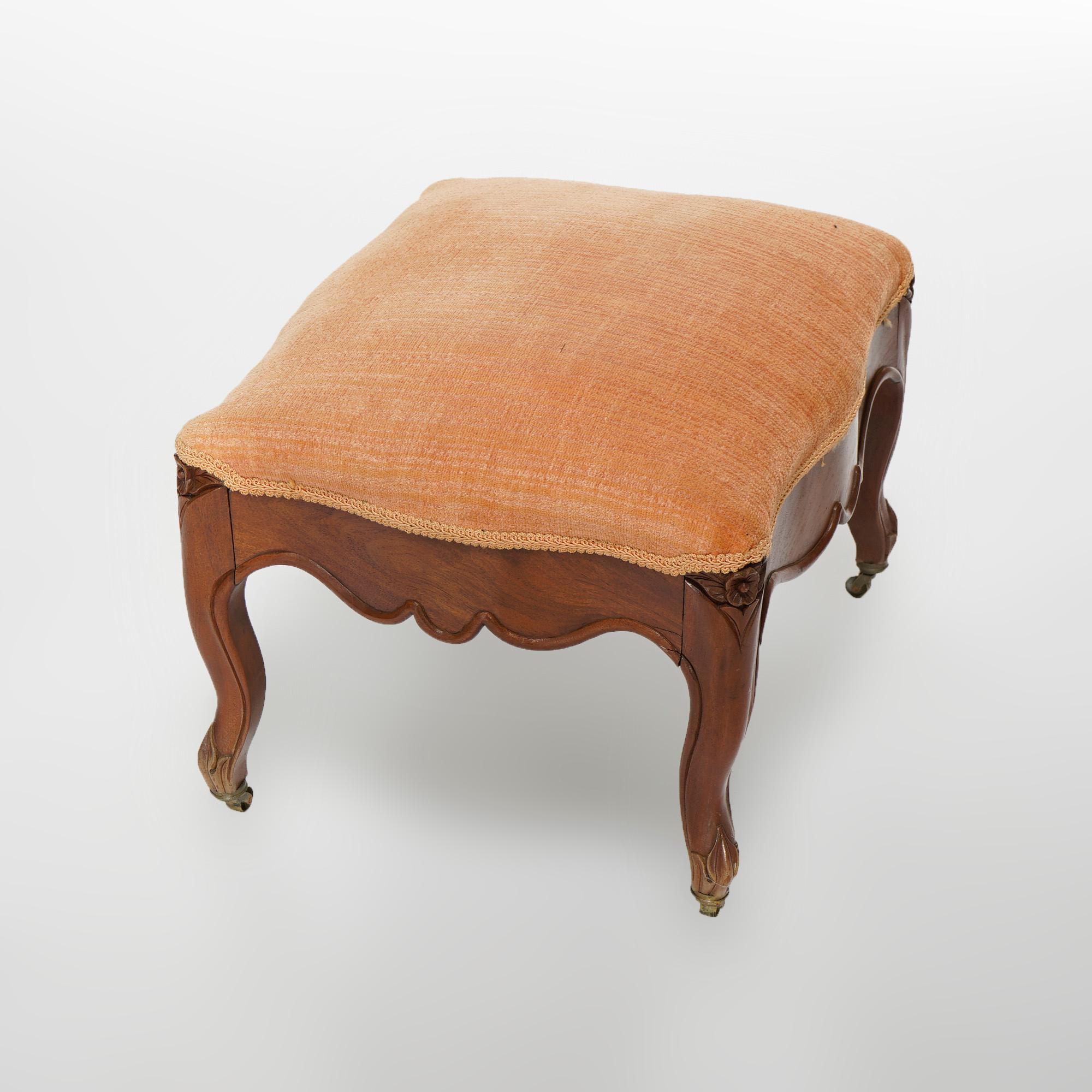 Antique French Louis XIV Style Carved Walnut Footstool, circa 1890 In Good Condition In Big Flats, NY