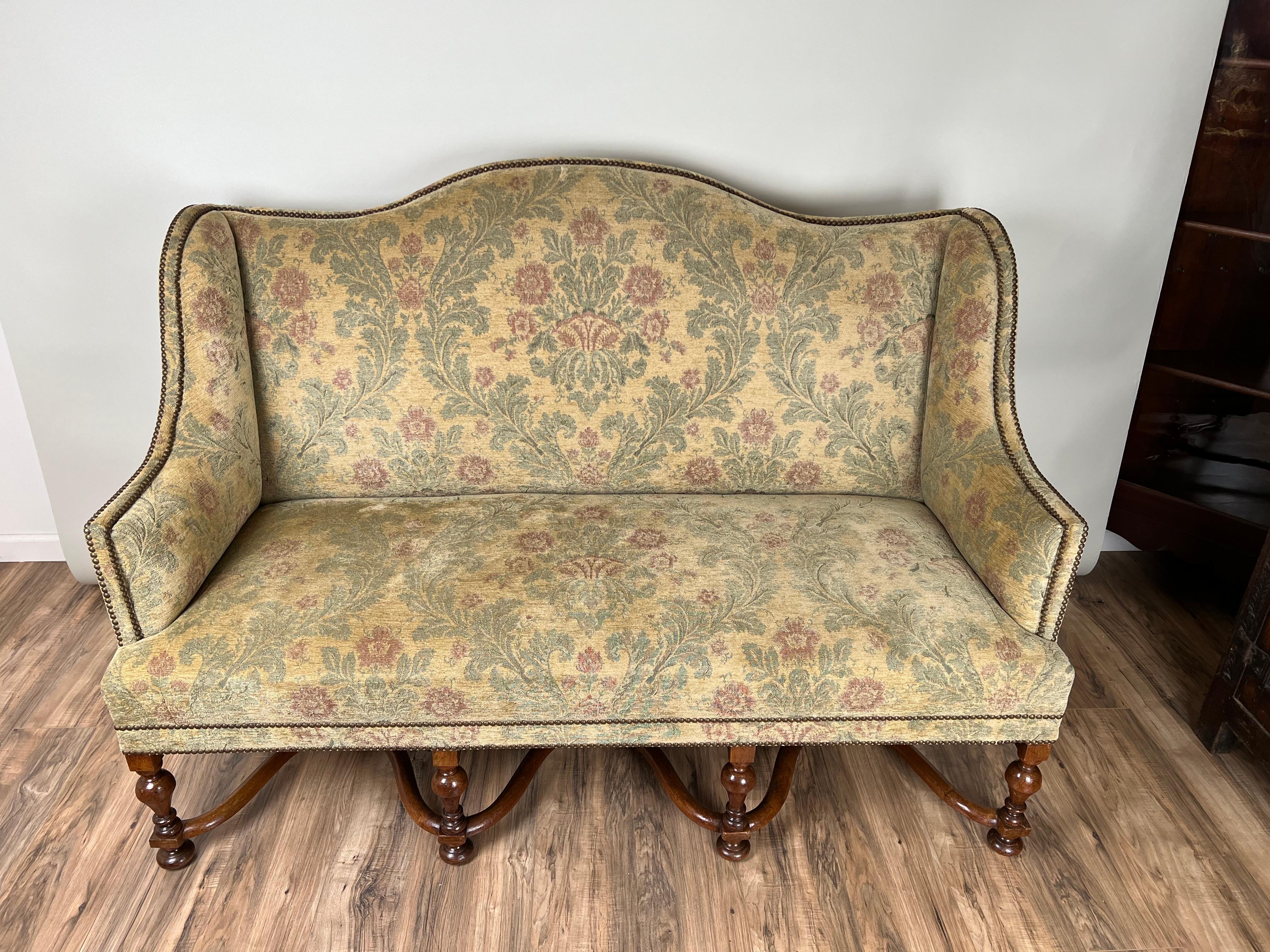 Antique French Louis XIV Style Highback Settee c. Late 19th Century For Sale 1
