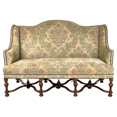 Antique French Louis XIV Style Highback Settee c. Fine del XIX secolo