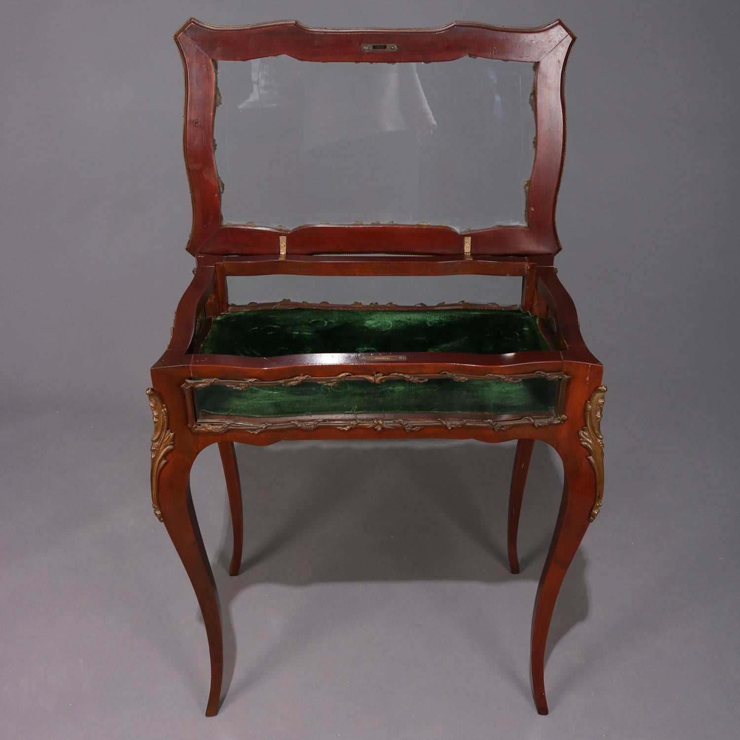 Antique French Louis XIV Style Mahogany & Ormolu Vitrine Side Stand 19th Century In Good Condition In Big Flats, NY