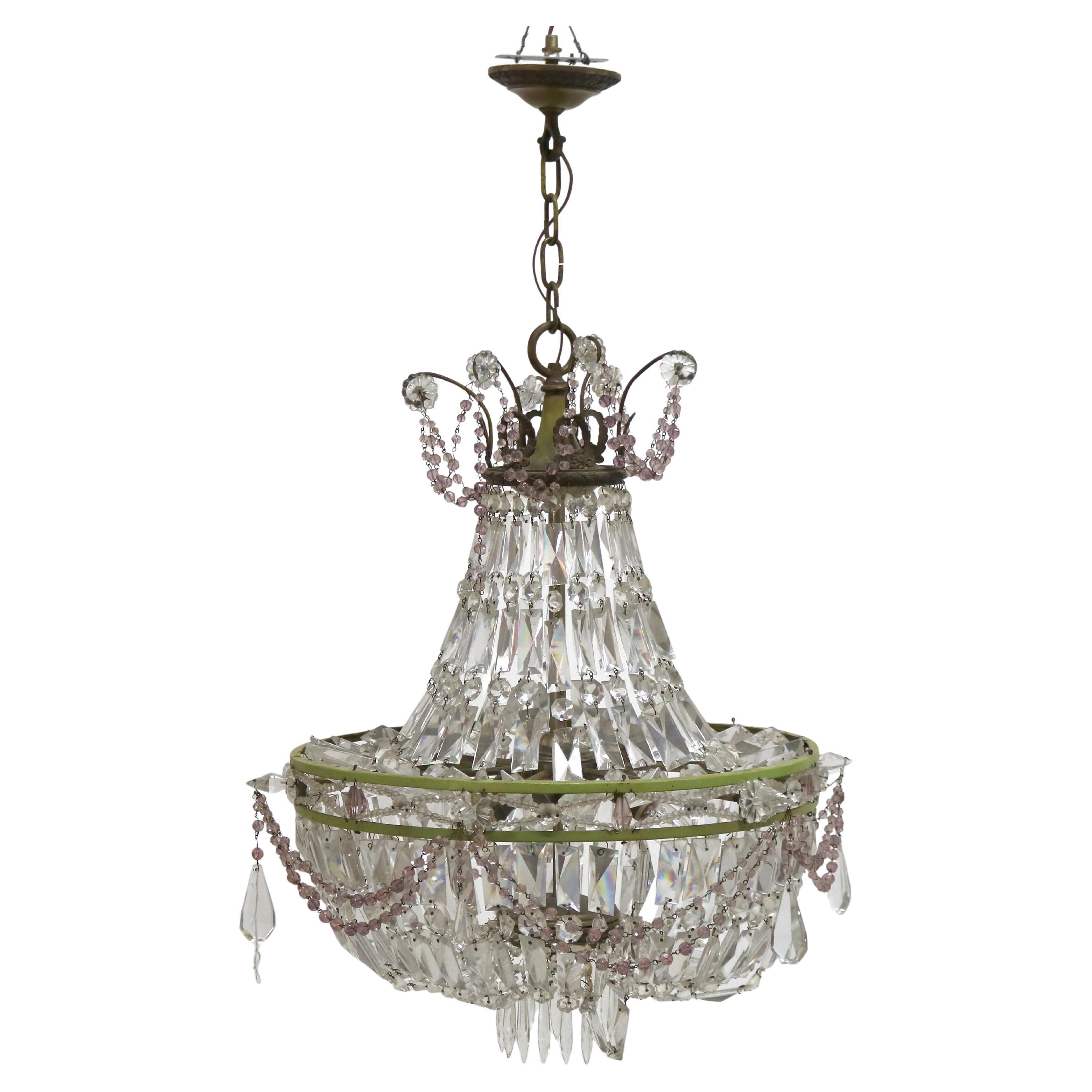 Lustre français ancien de style Louis XIV polychromé en cristal de gâteau de mariage en vente