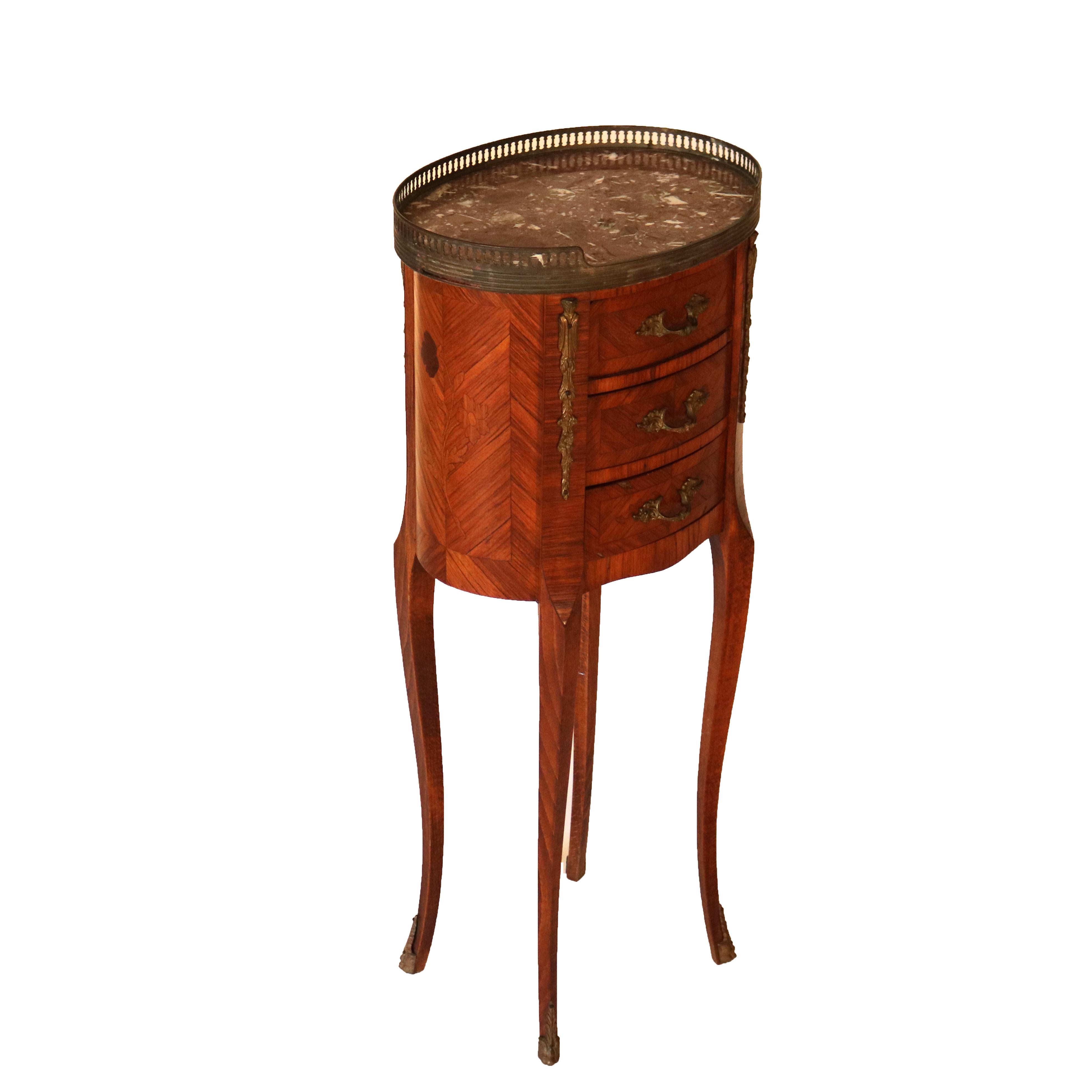 Stands anciens de style Louis XIV en bois de roi incrusté de satin, marbre et bronze doré en vente 8