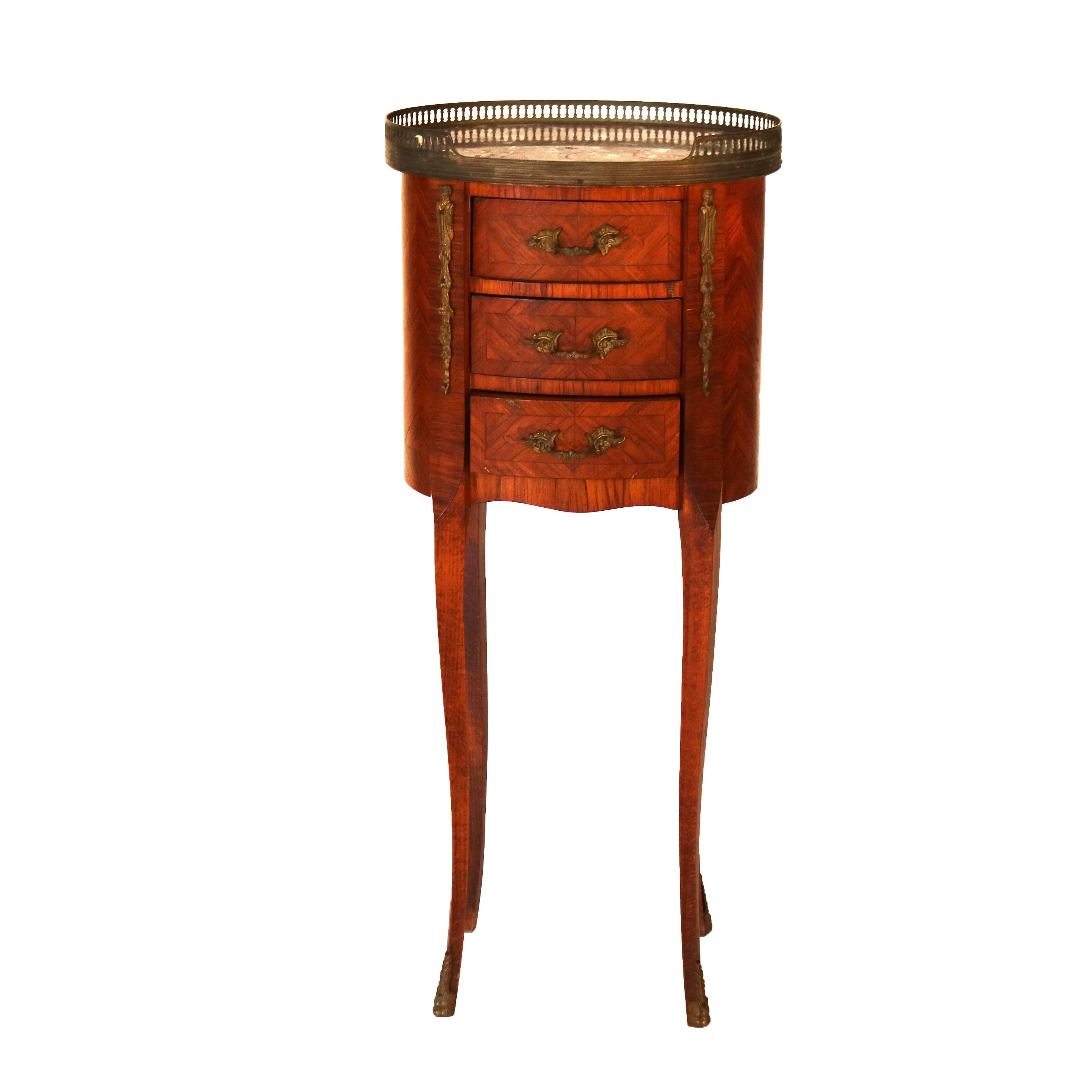 Stands anciens de style Louis XIV en bois de roi incrusté de satin, marbre et bronze doré Bon état - En vente à Big Flats, NY