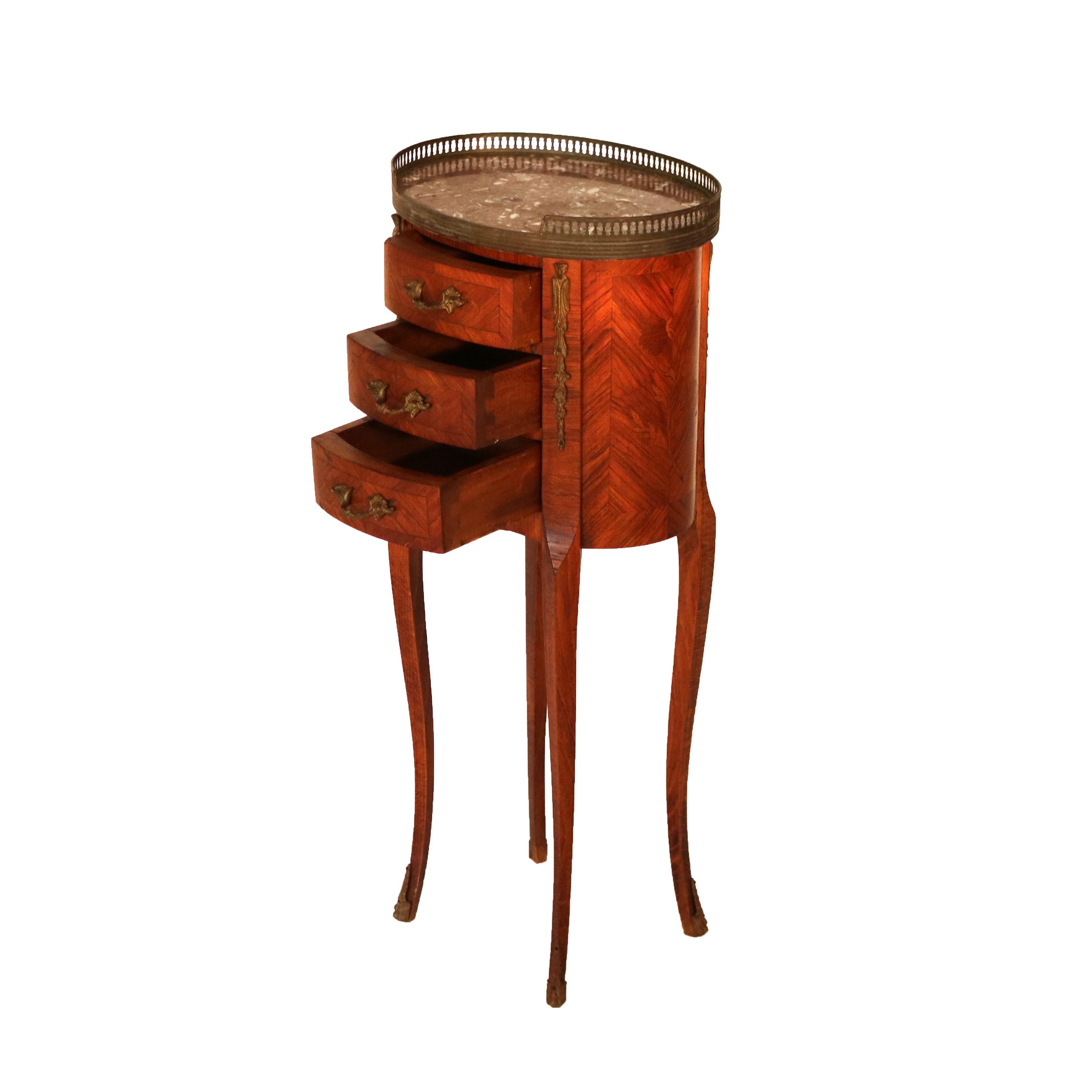 Stands anciens de style Louis XIV en bois de roi incrusté de satin, marbre et bronze doré en vente 1