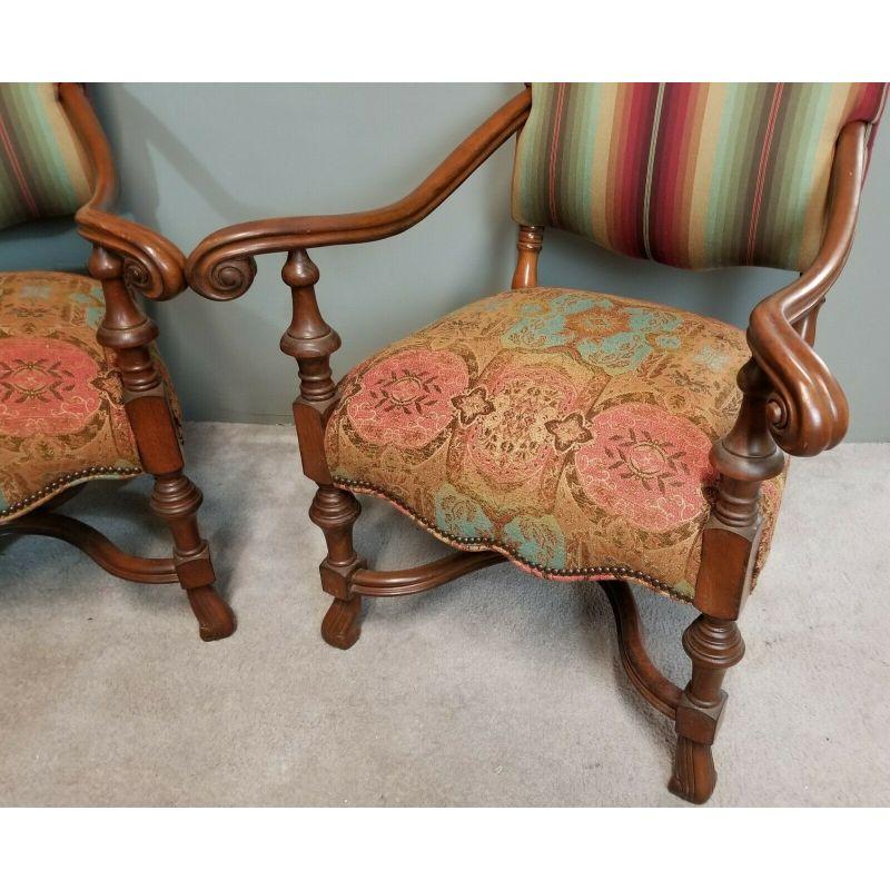 Antique French Louis XIV Throne Armchairs In Good Condition For Sale In Lake Worth, FL
