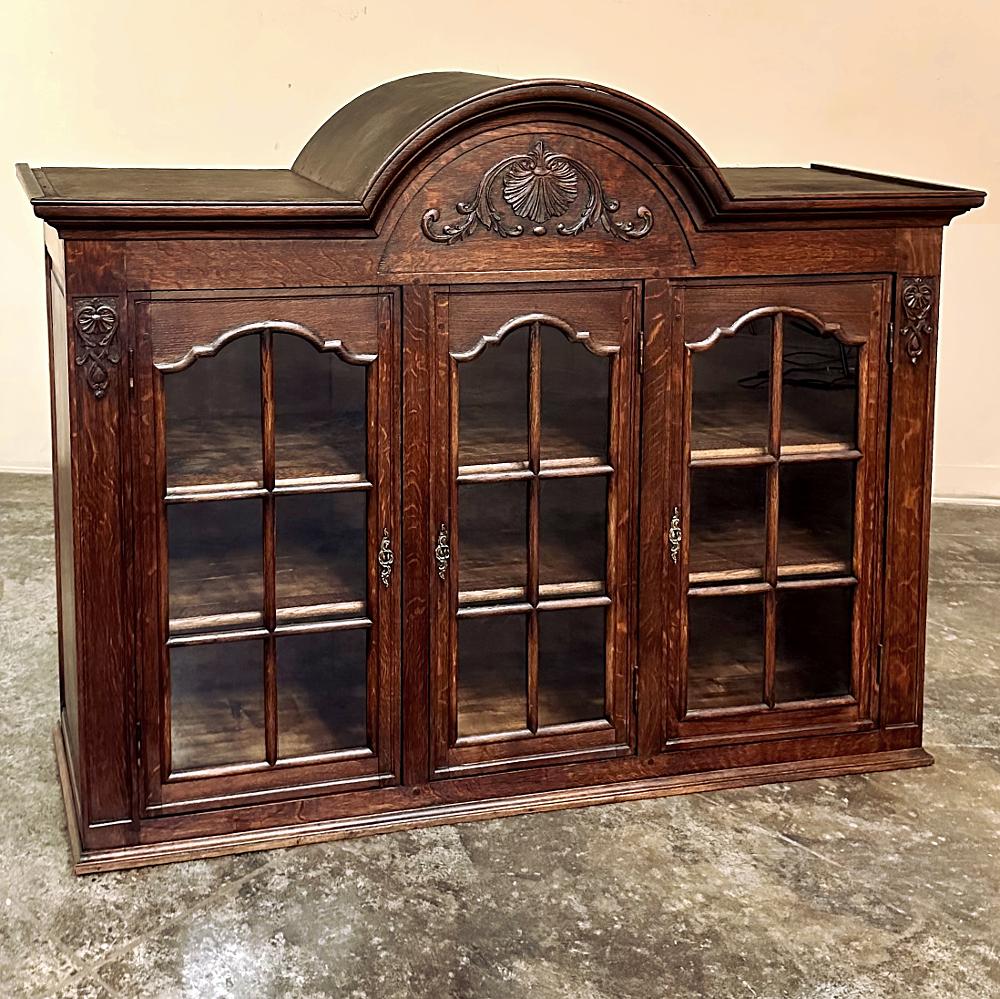 Antique French Louis XIV Wall Cabinet ~ Vitrina en venta 5