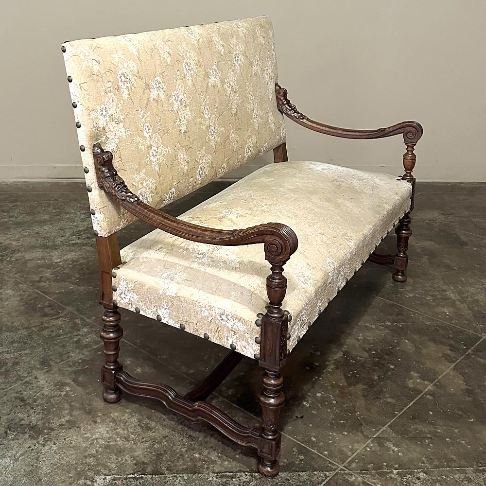 Antique French Louis XIV Walnut Canape ~ Sofa ~ Settee In Good Condition For Sale In Dallas, TX