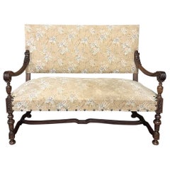 Canape ~ Canapé ~ Settee ancien en noyer Louis XIV