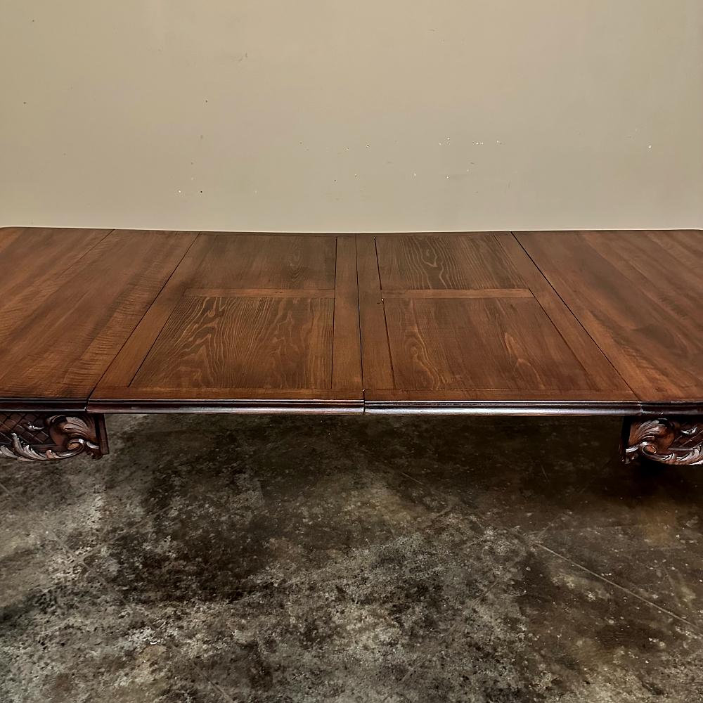 Table de salle à manger ancienne en noyer Louis XIV avec 2 abattants en vente 4