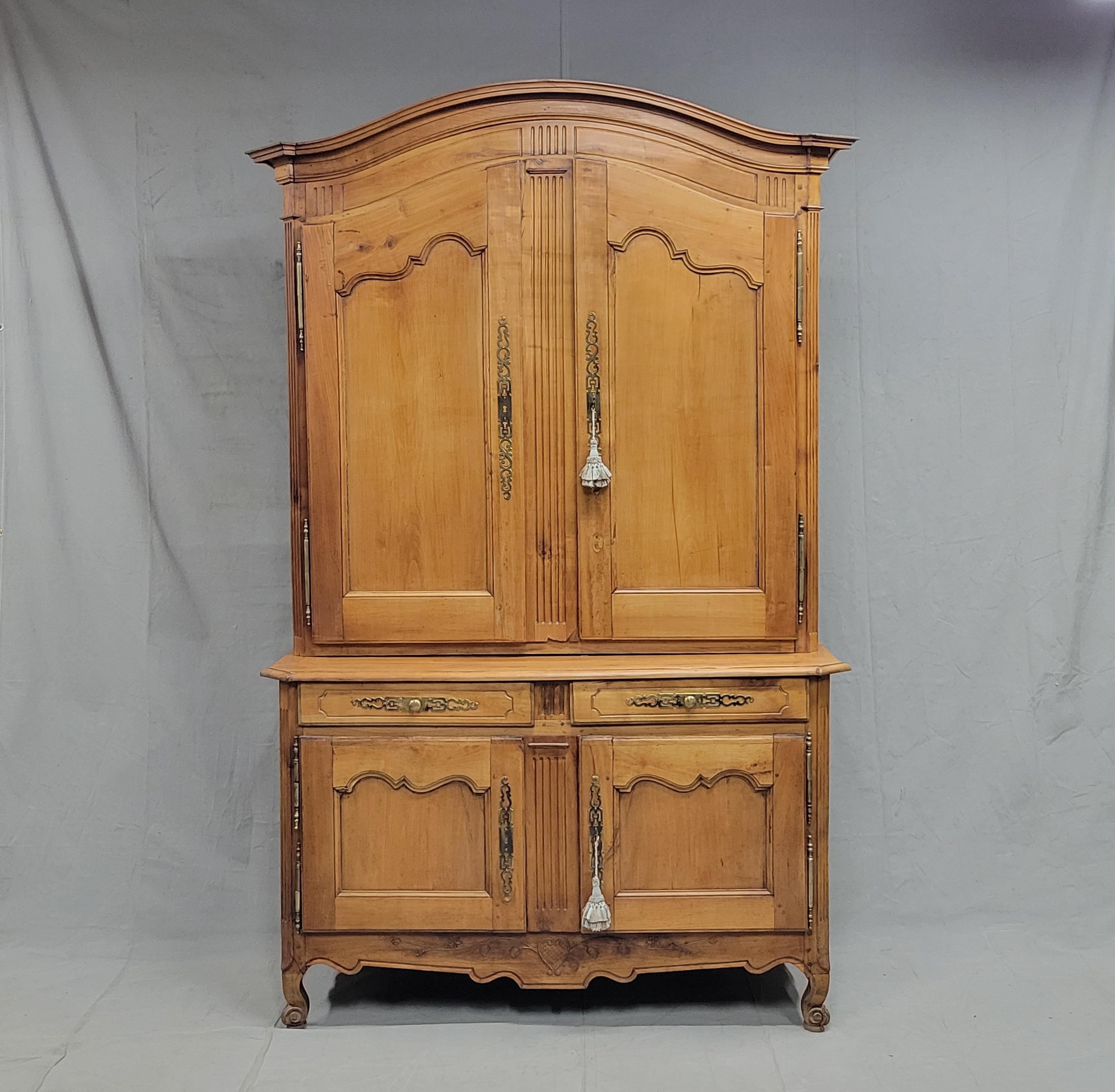 Hand-Crafted Antique French Louis XV 18th Century Deux Corps Cherry Buffet With Toile Interio