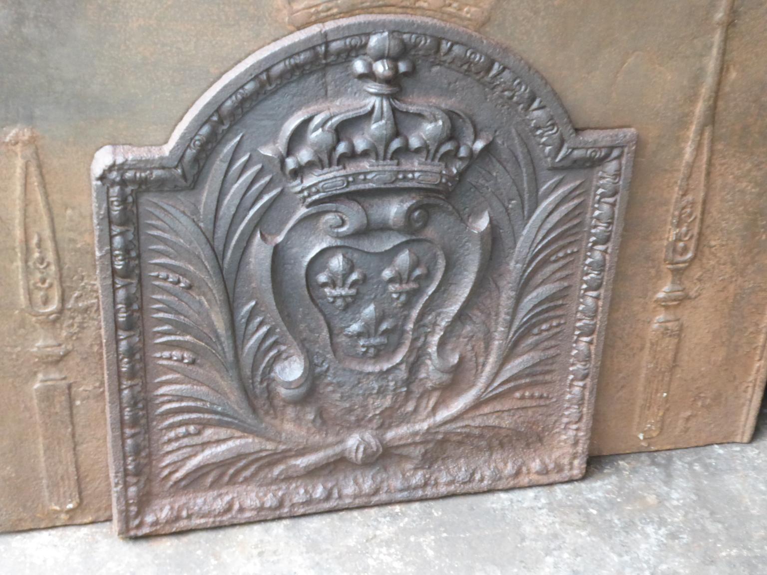 Cast Antique French Louis XV Arms of France Fireback / Backsplash, 18th Century For Sale