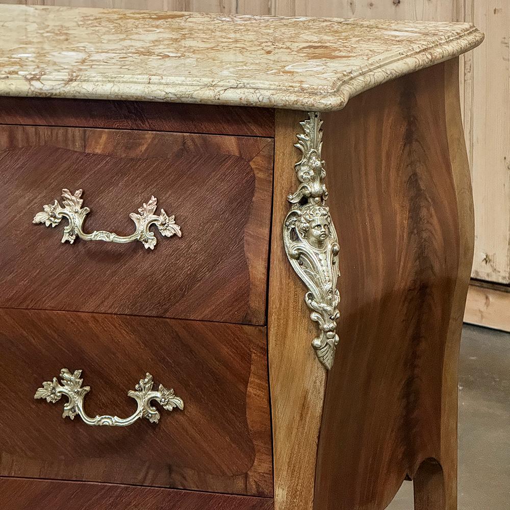 Antique French Louis XV Bombe Marble Top Commode in vendita 6