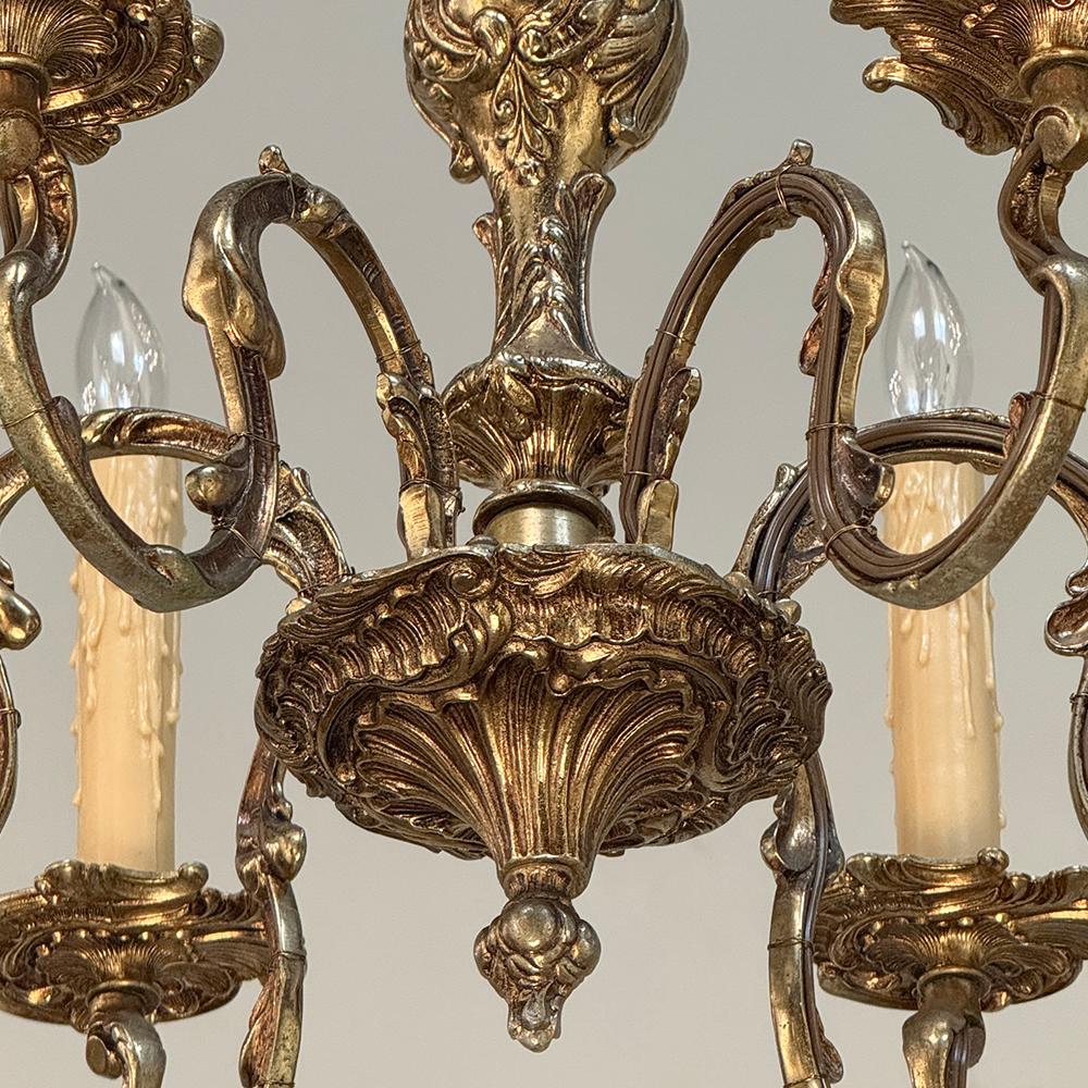Antique French Luigi XV Lampadario in ottone in vendita 4