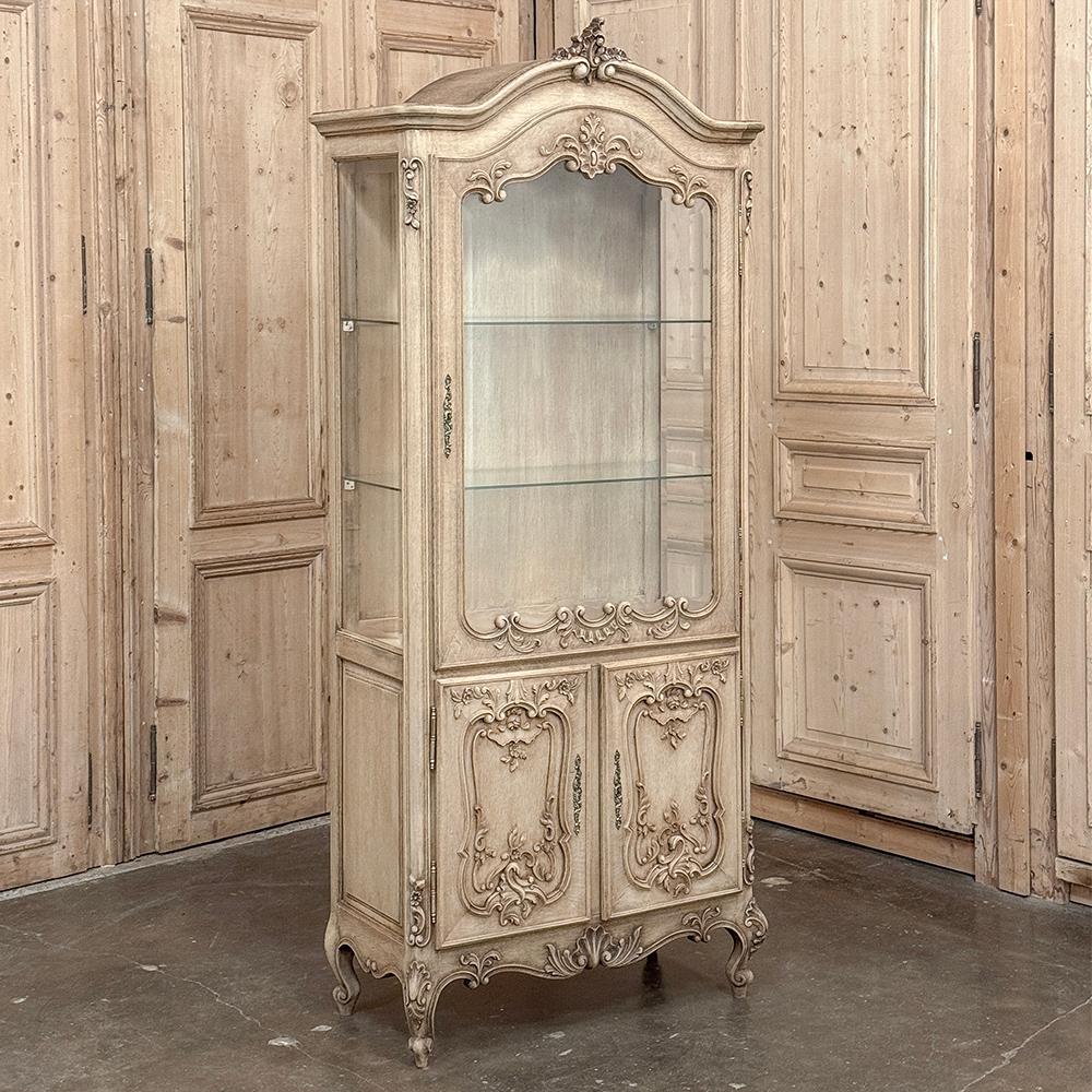 Hand-Carved Antique French Louis XV Carved Vitrine ~ Curio Cabinet For Sale