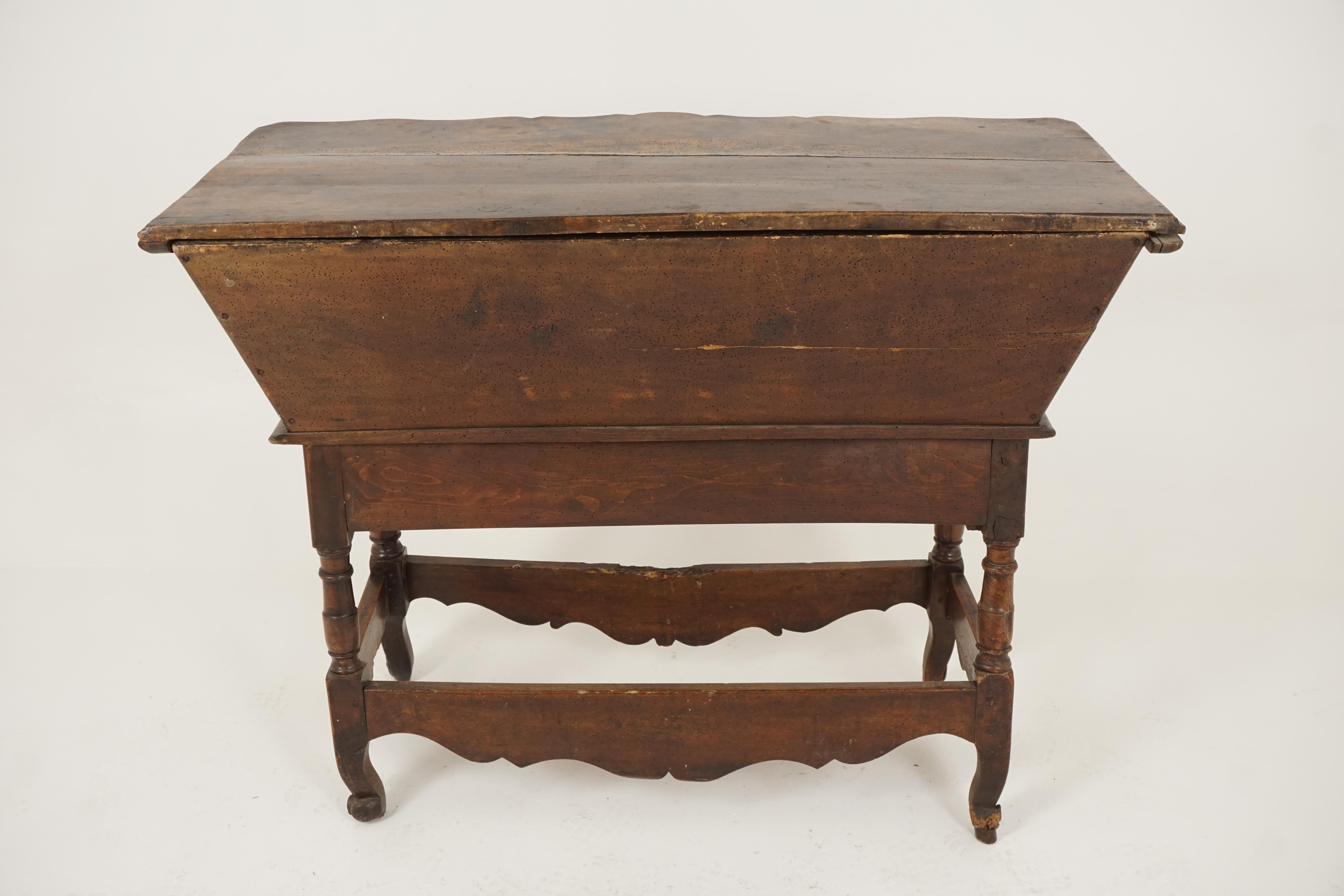 Antique French Louis XV Carved Walnut Dough Box, France, 1880, H196 For Sale 1