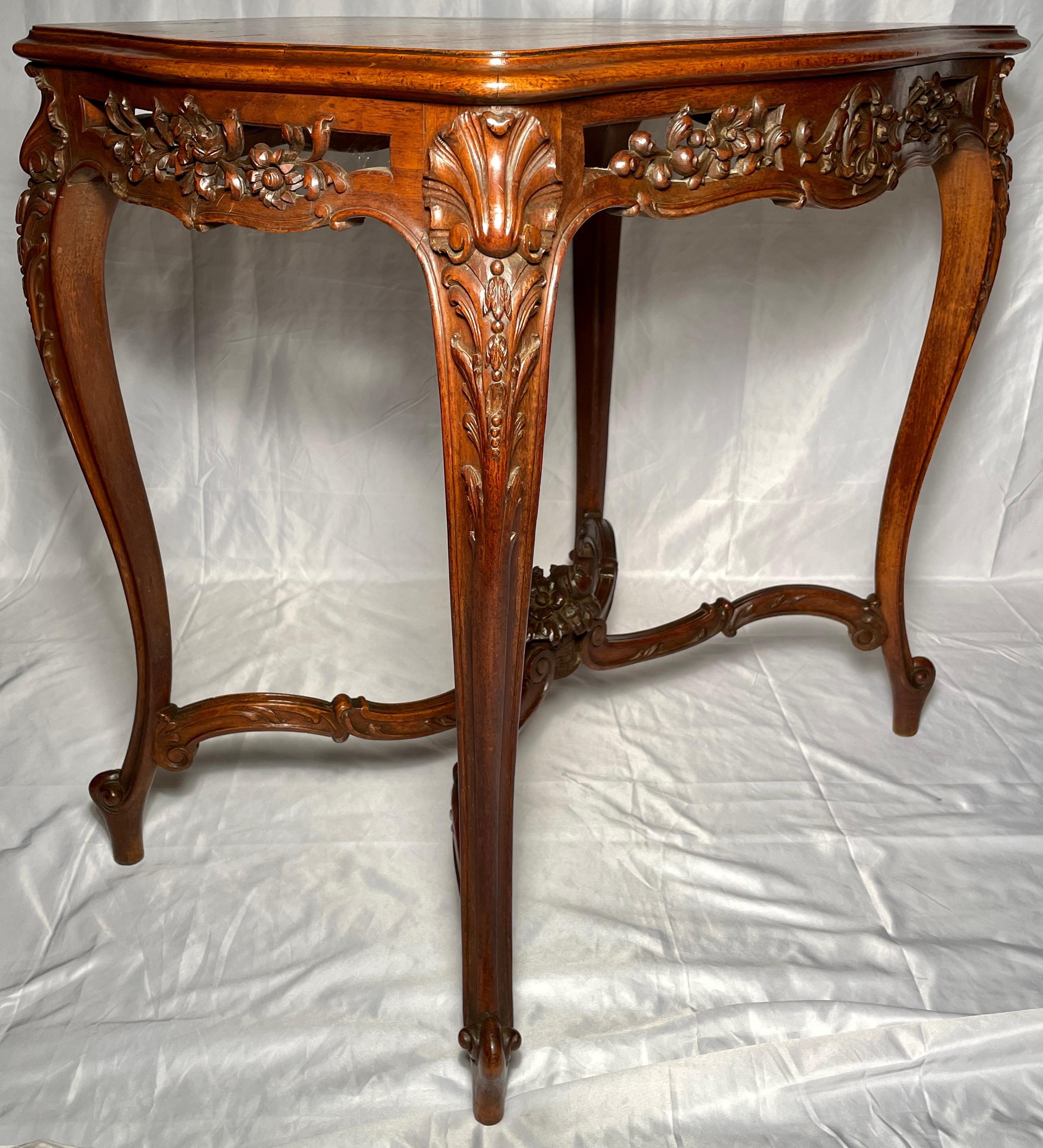 Antique French Louis XV Carved Walnut Table, circa 1890 For Sale 1