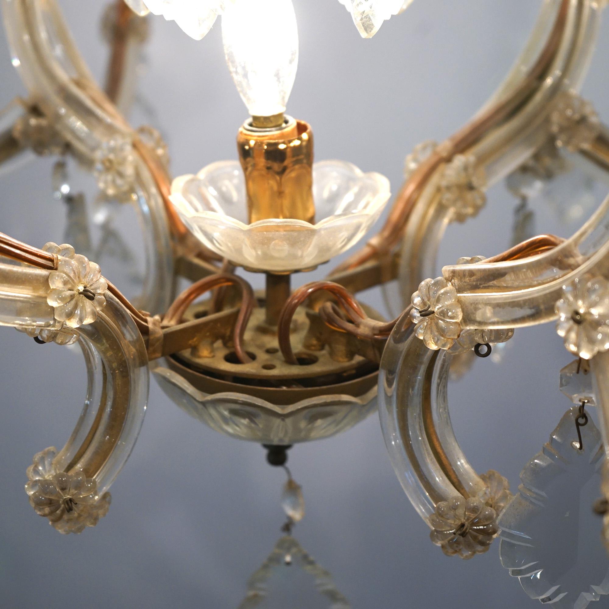 Lustre français ancien à huit lumières en cristal taillé Louis XV C1920 en vente 3