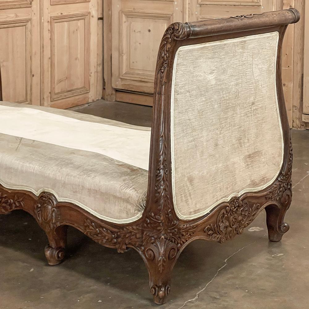 Antique French Louis XV Day Bed ~ Sofa For Sale 9