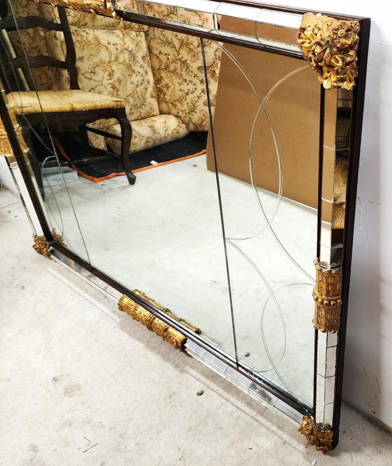 Miroir ancien français Louis XV en bois doré 60