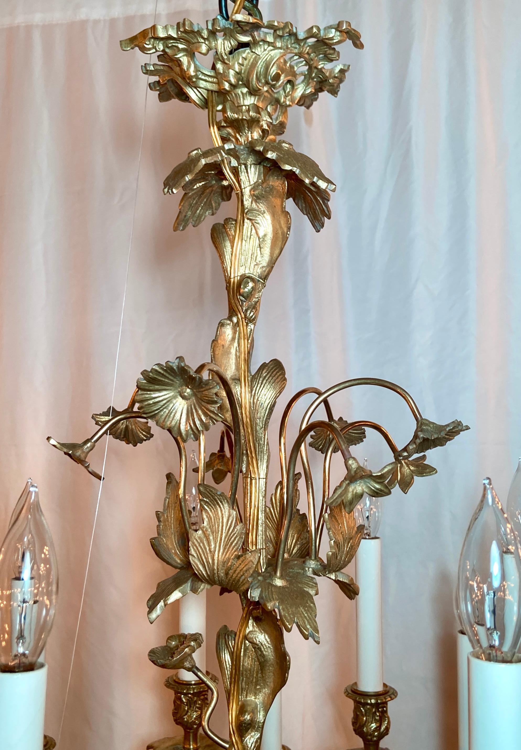 Antique French Louis XV Gold Bronze 12-Light Chandelier, circa 1890's In Good Condition For Sale In New Orleans, LA