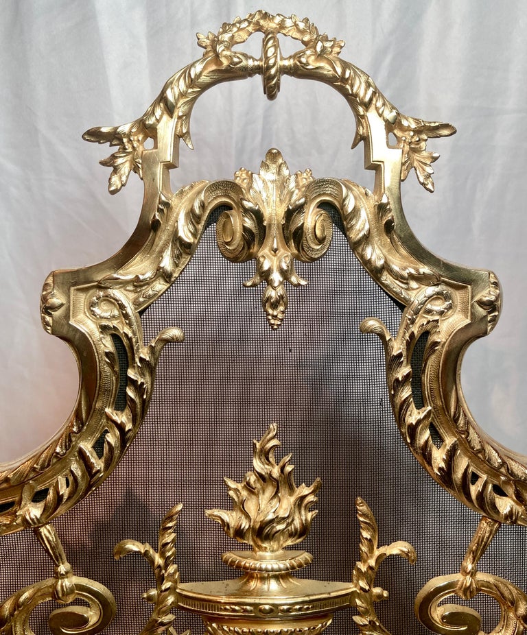 Antique French Louis XV Gold Bronze Fire Screen, Circa 1880. In Good Condition For Sale In New Orleans, LA