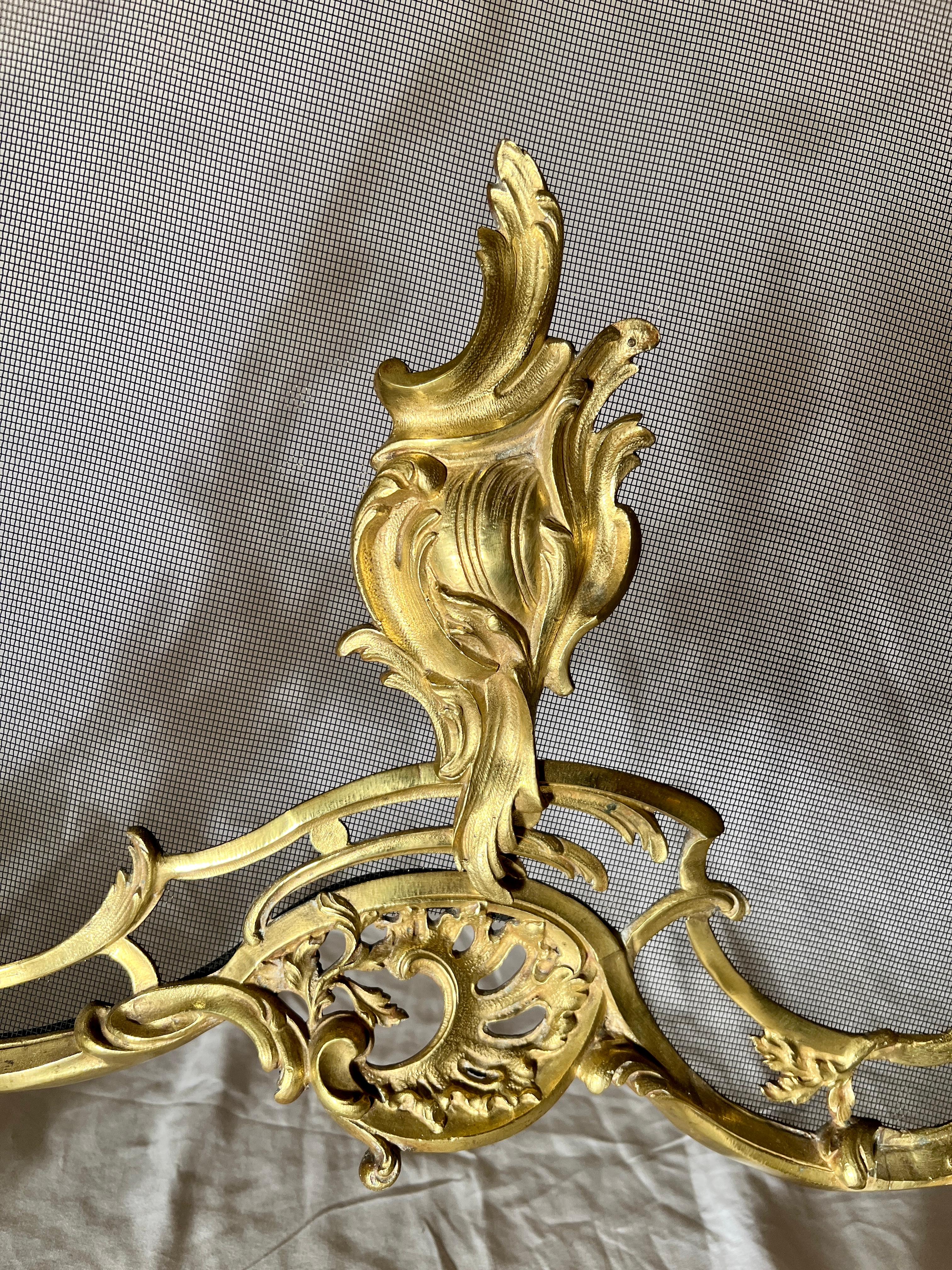 Antique French Louis XV Gold Bronze Fire Screen, Circa 1880. For Sale 2