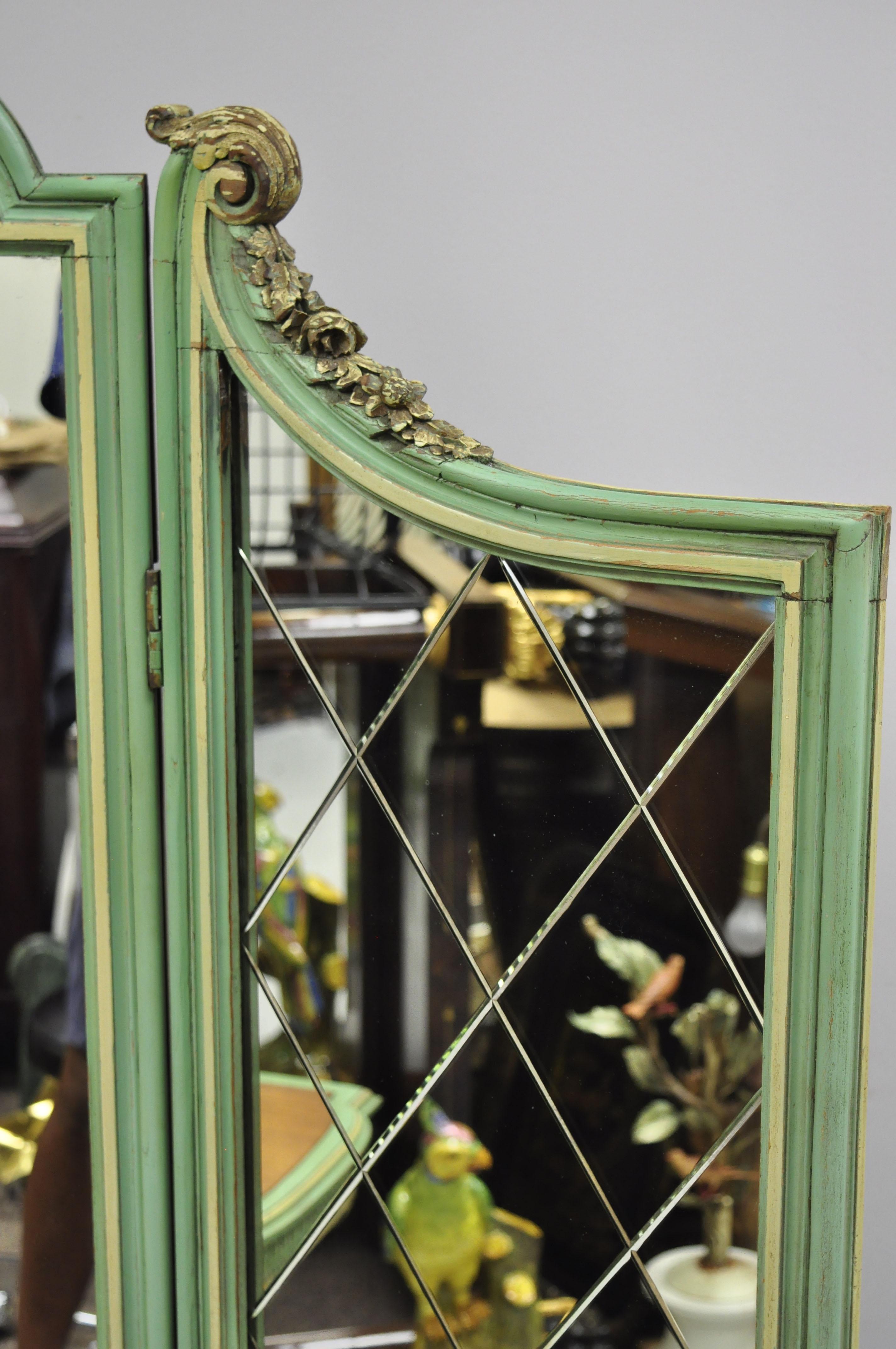 Antique French Louis XV Green Gold 3-Panel Folding Dressing Vanity Screen Mirror For Sale 4