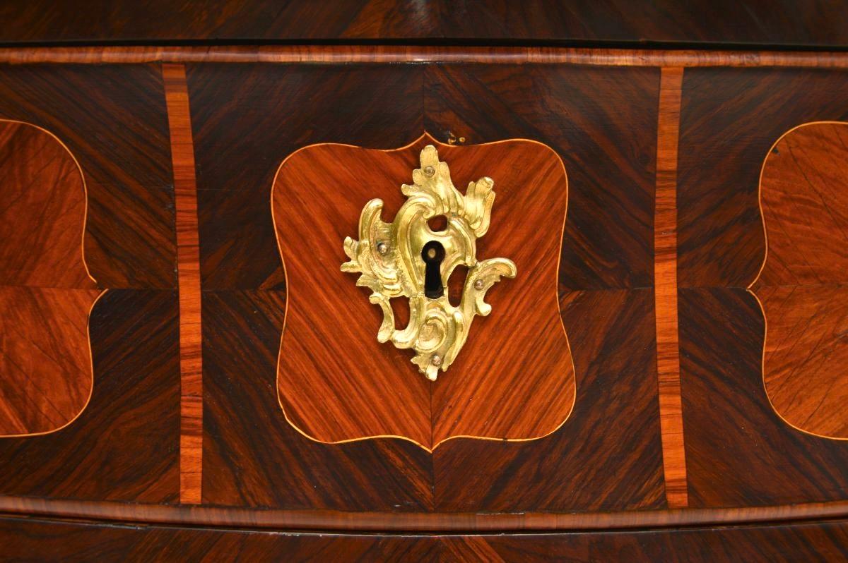 Antique French Luigi XV Commode con piano in marmo di Jacques Bircklé in vendita 8