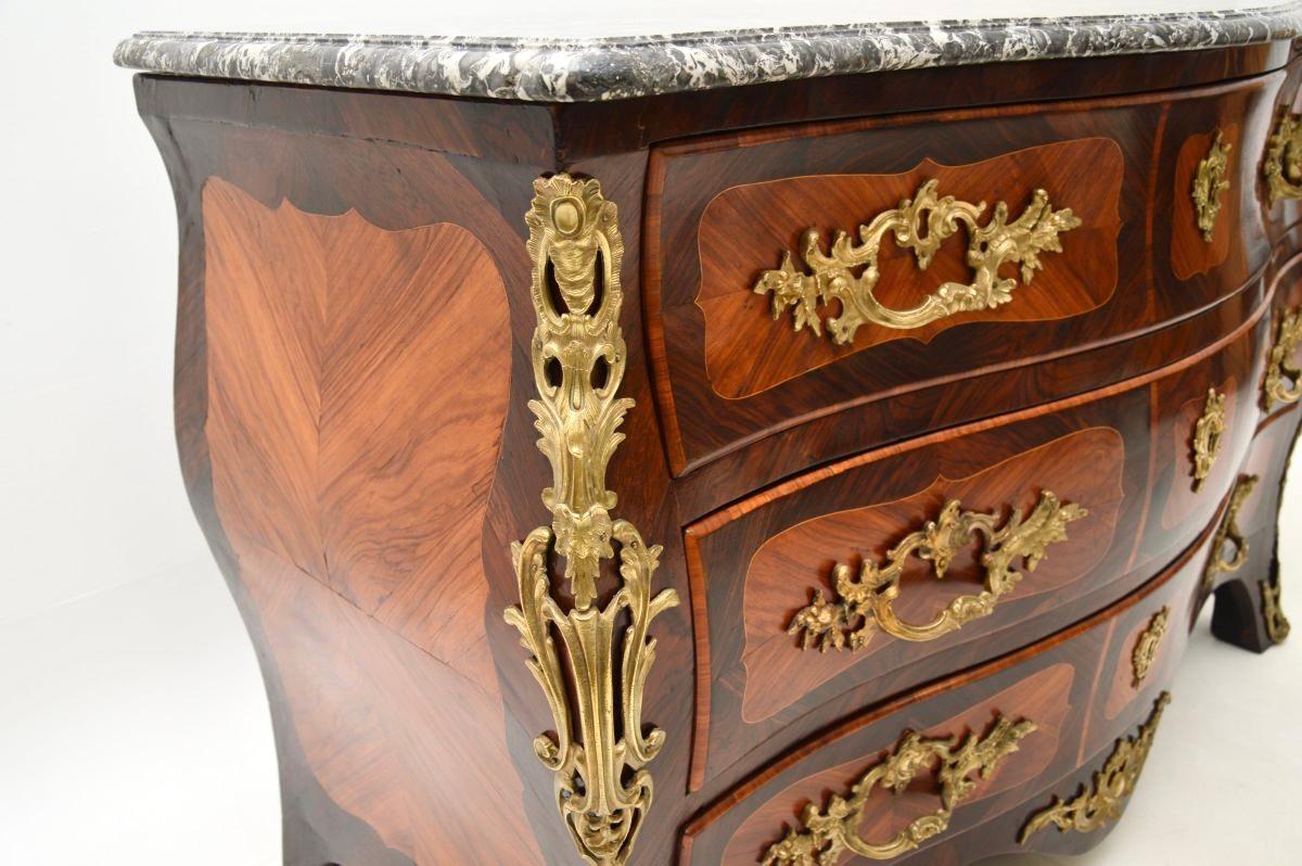 Antique French Luigi XV Commode con piano in marmo di Jacques Bircklé in vendita 2