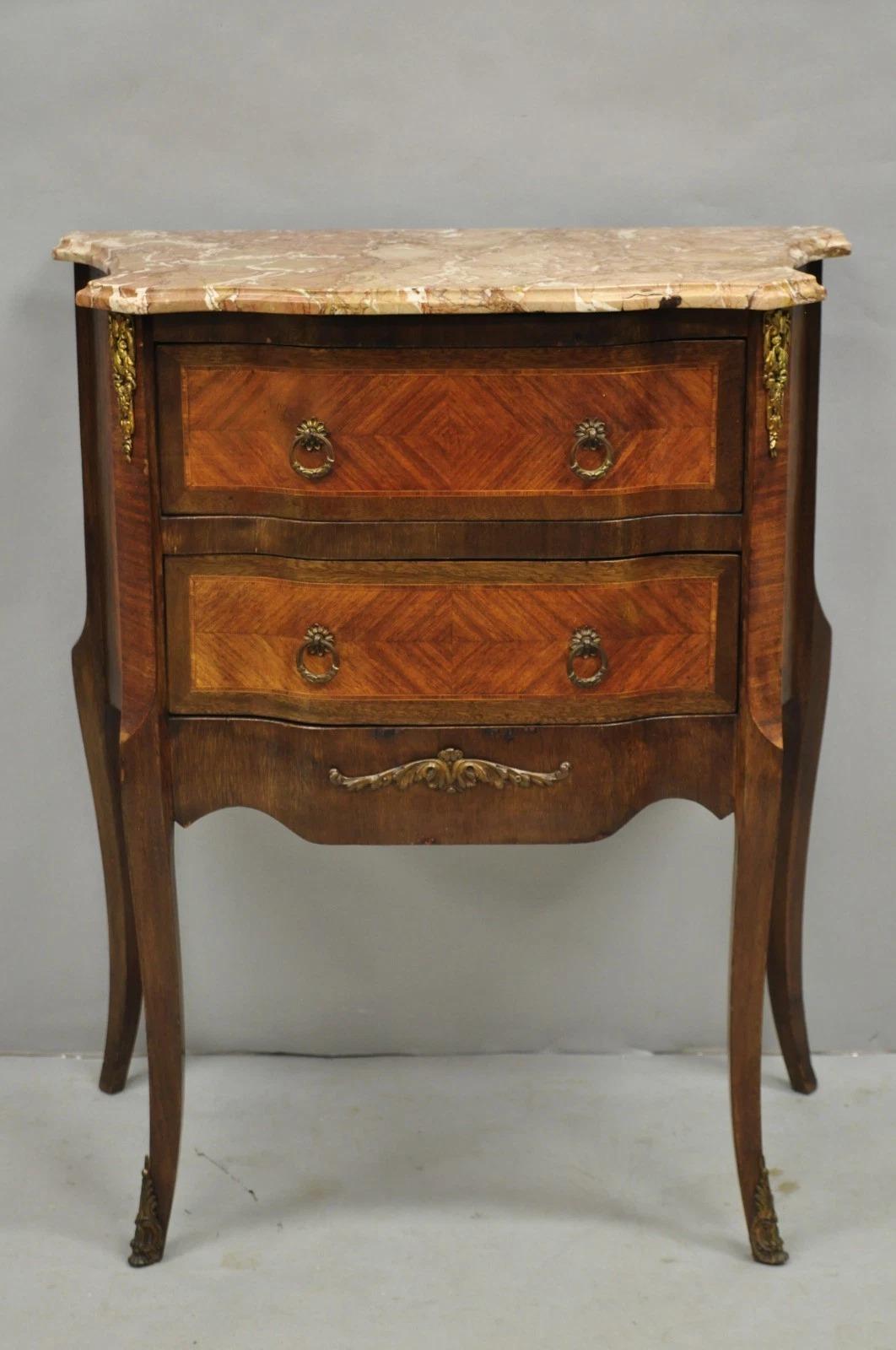 Antique French Louis XV Marqueterie Incrustation Dessus Marbre Bombe Table de nuit Table d'appoint en vente 7