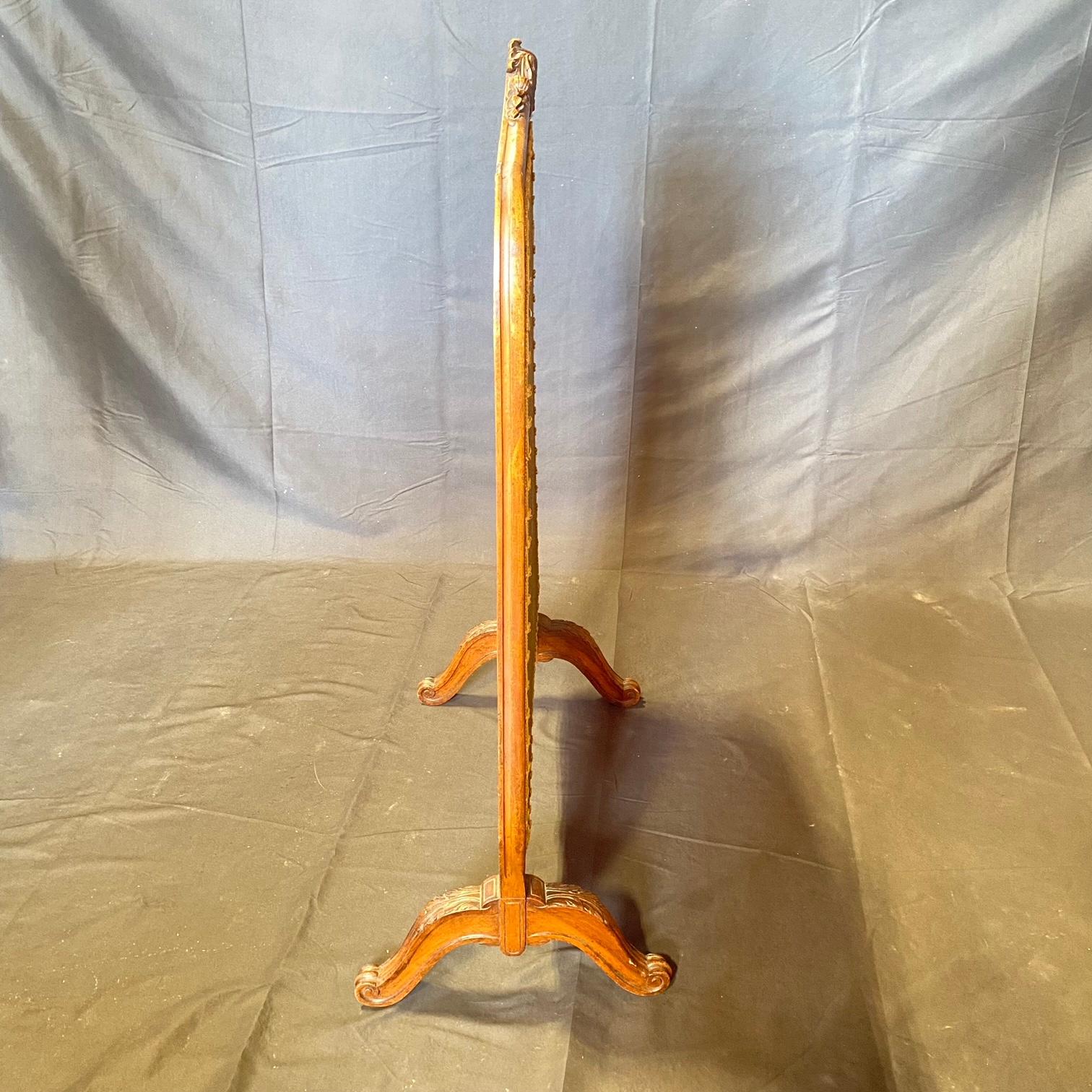 Antique French Louis XV Needlepoint Petit Point Fireplace Fire Screen For Sale 2