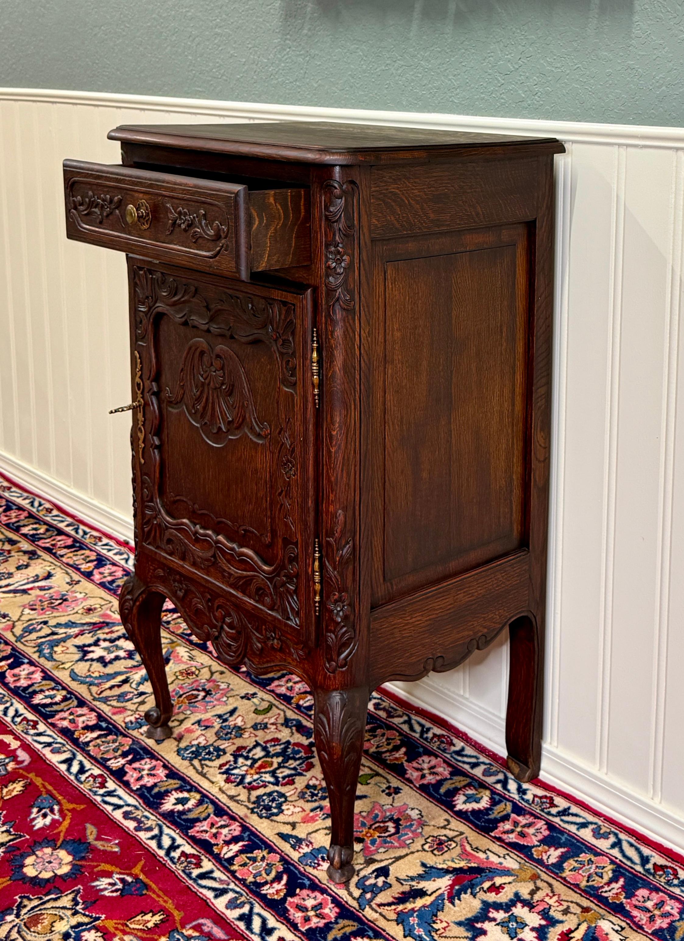 Antique French Louis XV Nightstand Cabinet Storage Drawer Oak 1 of 2 c. 1920s For Sale 5