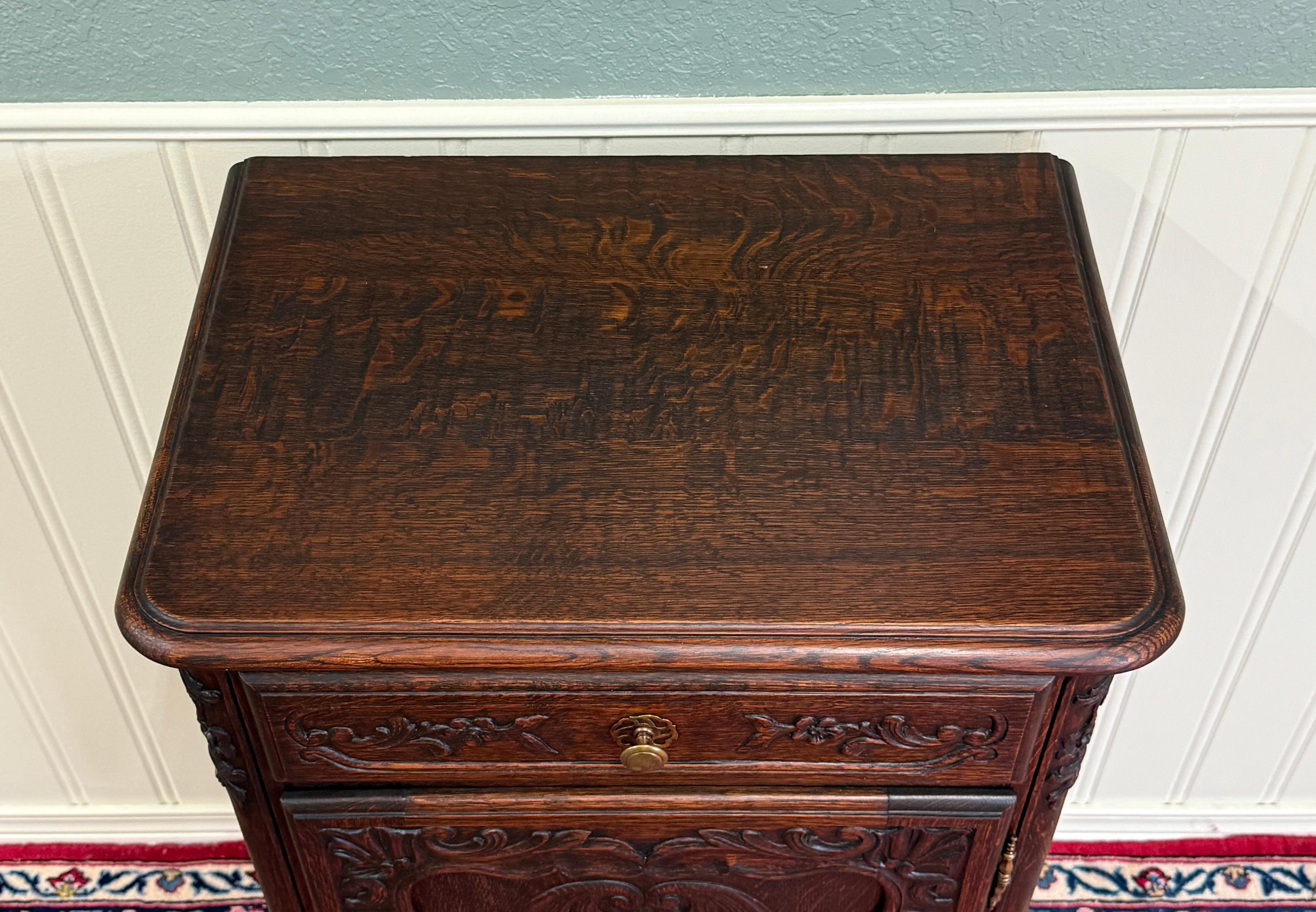 Antique French Louis XV Nightstand Cabinet Storage Drawer Oak 1 of 2 c. 1920s For Sale 13