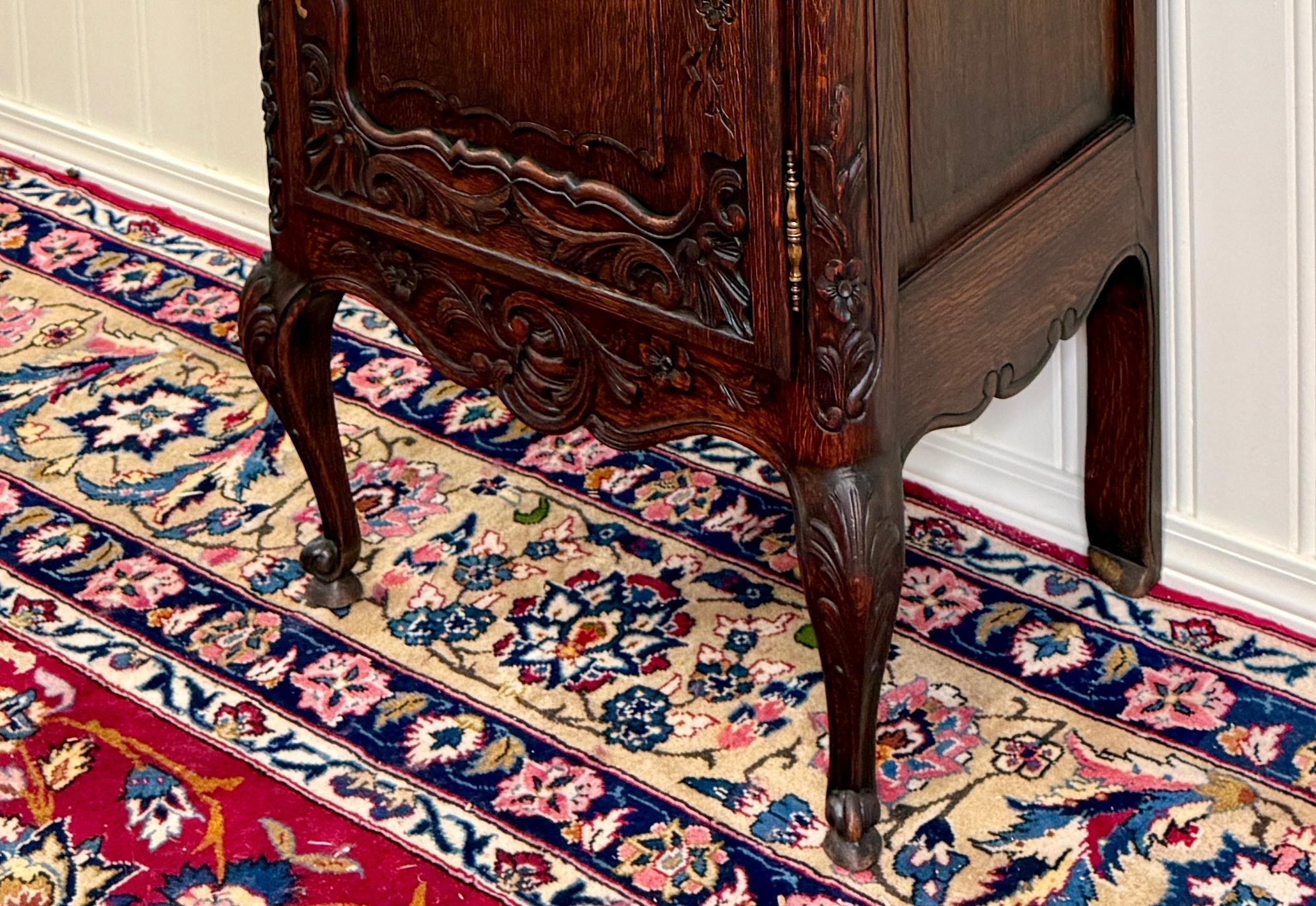 Antique French Louis XV Nightstand Cabinet Storage Drawer Oak 1 of 2 c. 1920s For Sale 3