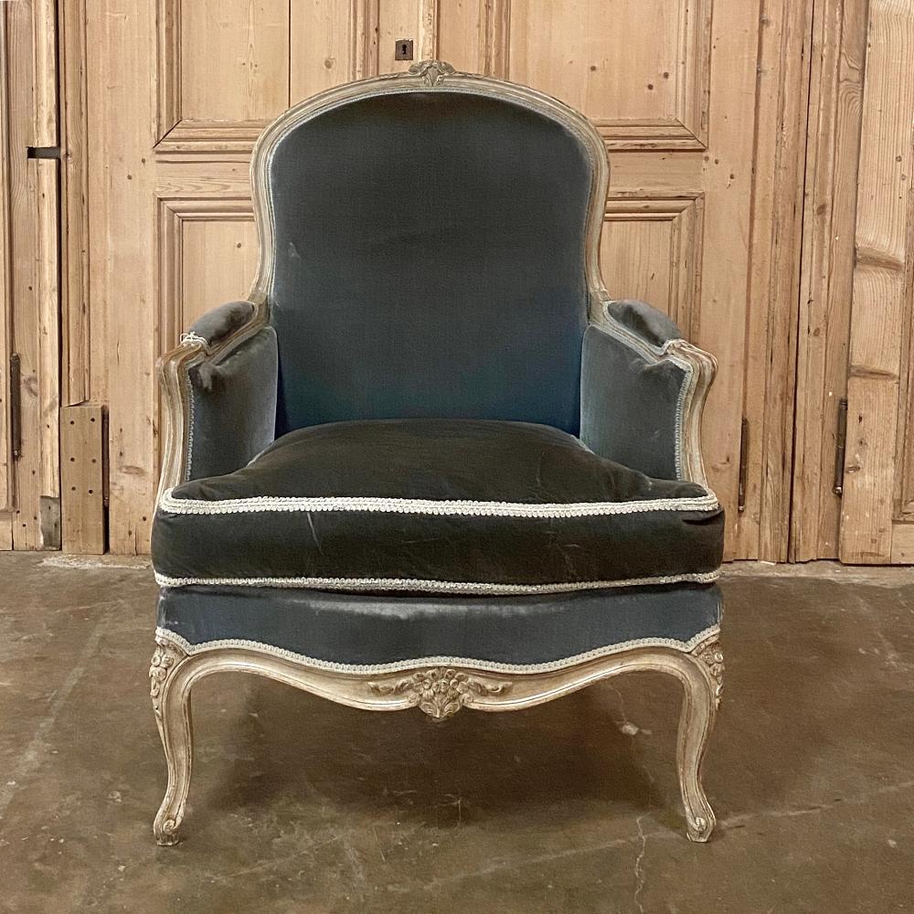 20th Century Antique French Louis XV Painted Bergère