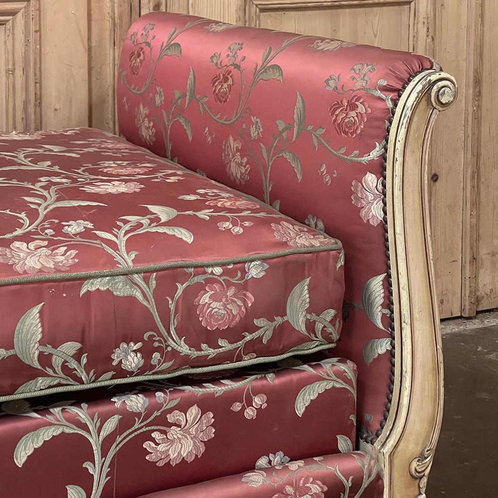 Antique French Louis XV Painted Day Bed ~ Sofa For Sale 5