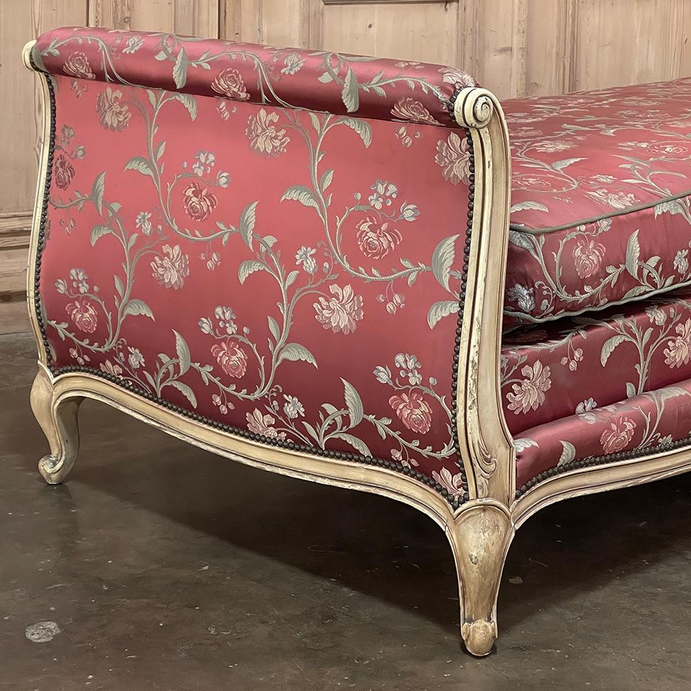 Antique French Louis XV Painted Day Bed ~ Sofa For Sale 8