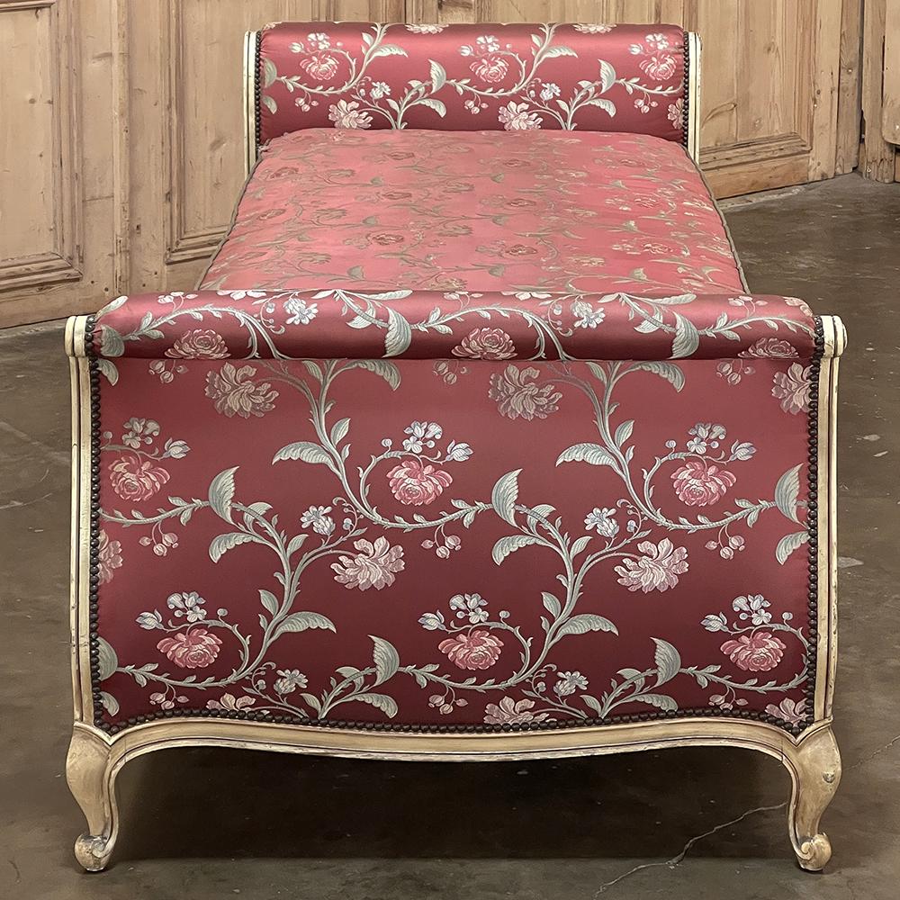Antique French Louis XV Painted Day Bed ~ Sofa For Sale 9