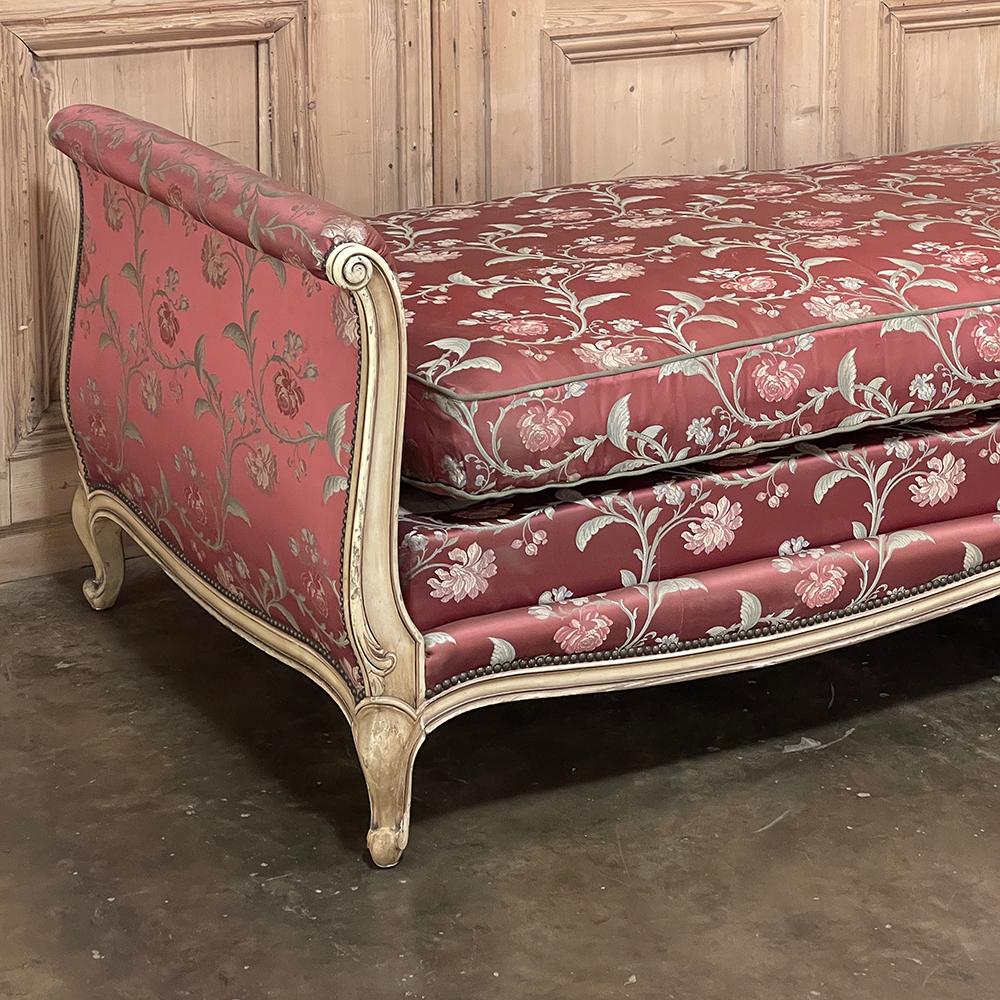 Antique French Louis XV Painted Day Bed ~ Sofa For Sale 1
