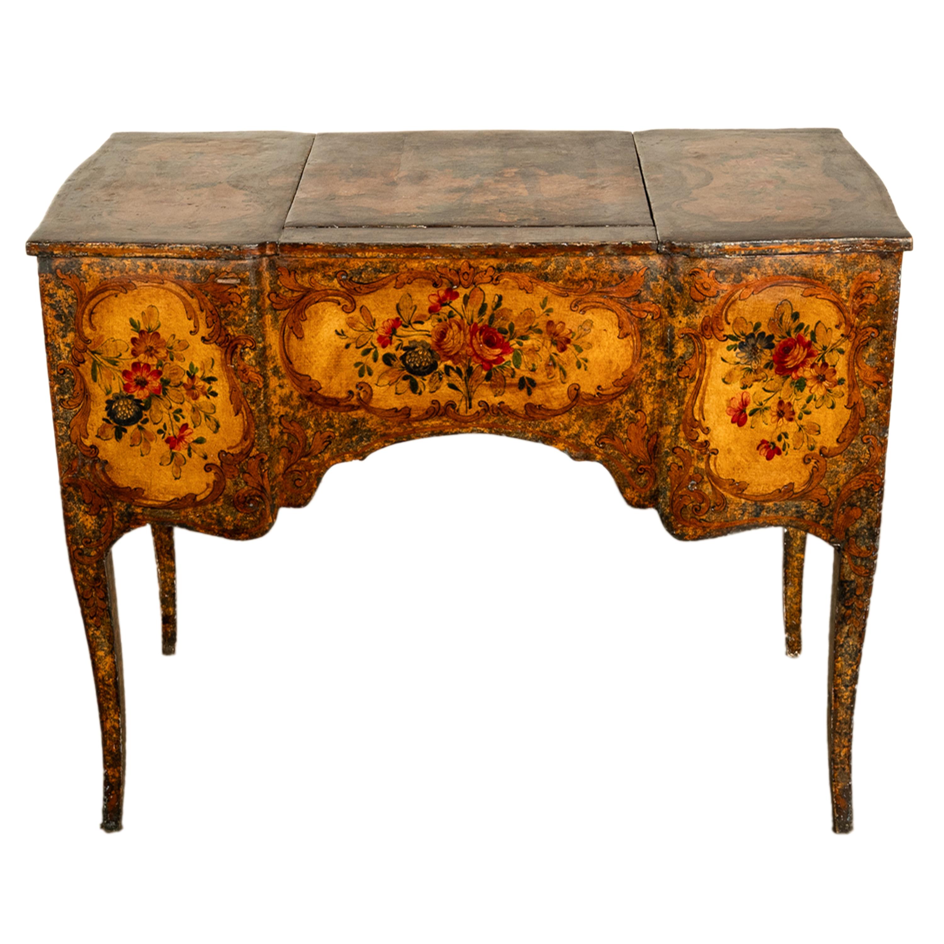 Ancienne coiffeuse française Louis XV peinte rococo en forme de bombe, 1750 en vente 11
