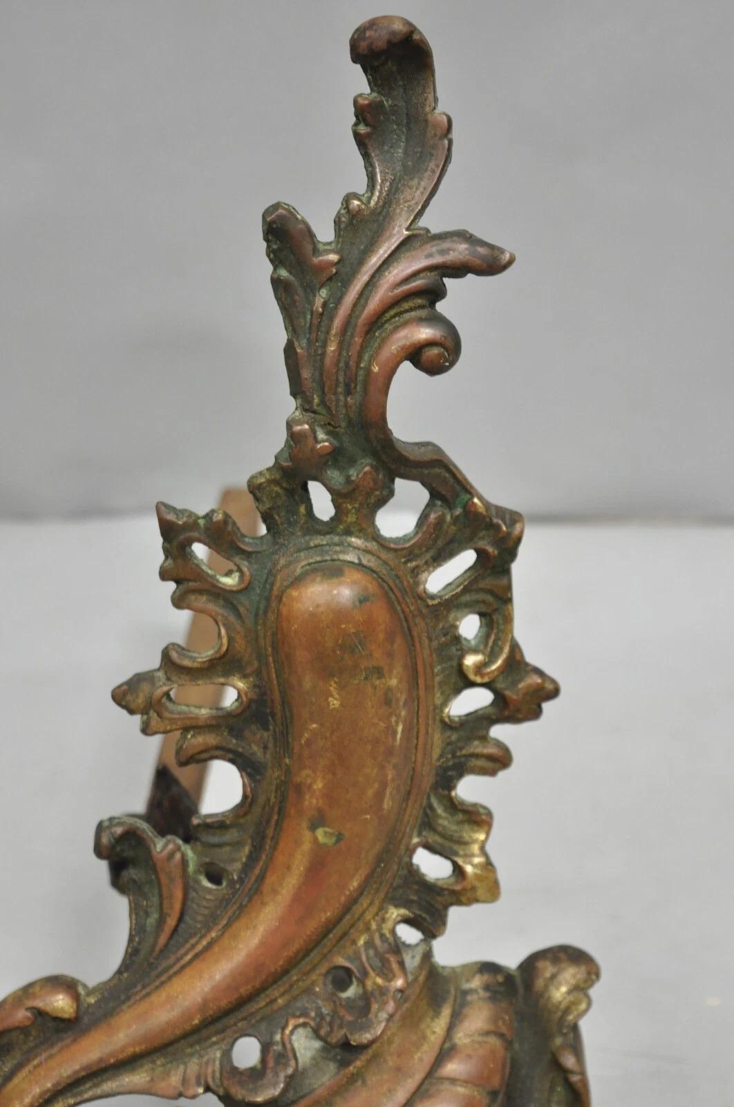 Laiton Antique French Louis XV Patinated Brass Bronze Small Fireplace Andirons & Fender en vente