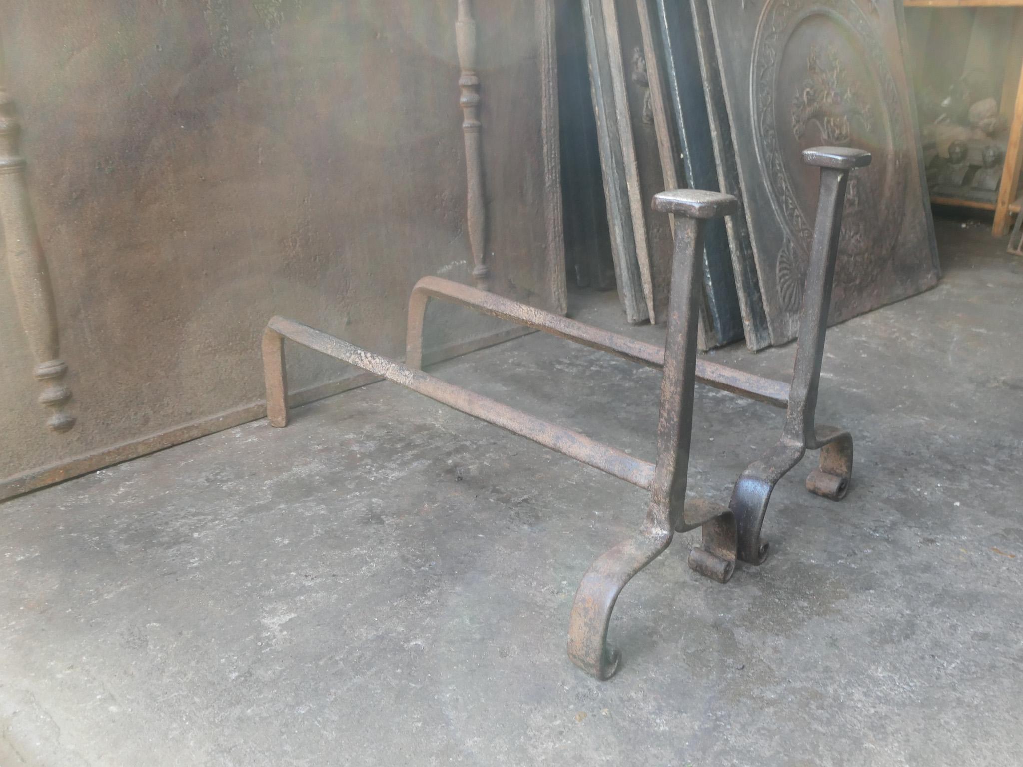 Antique French, periodo Luigi XV, Androni da fuoco, 18° secolo in vendita 5