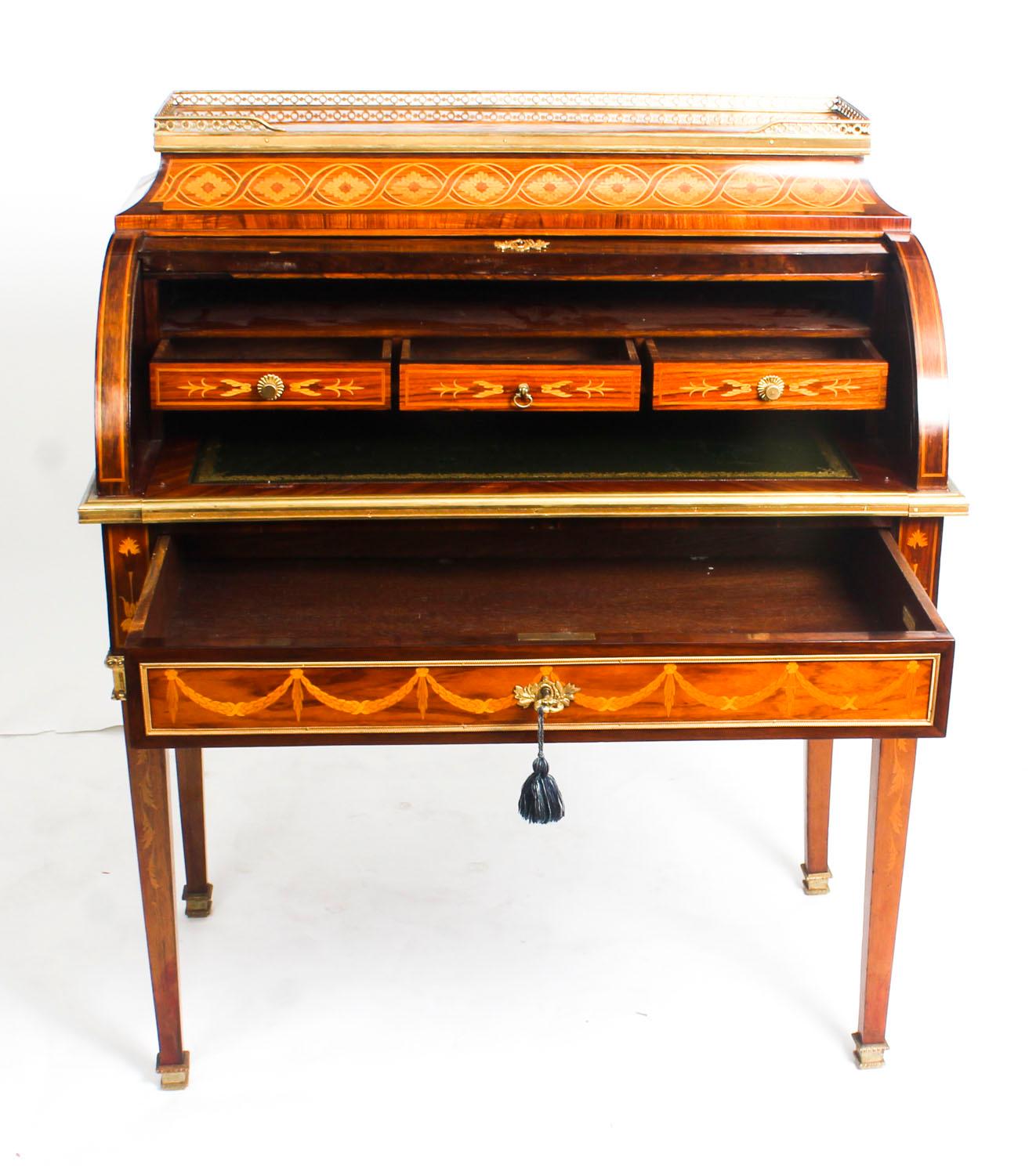 Antique French Louis XV Revival Cylinder Bureau Howard & Sons, 19th Century 6