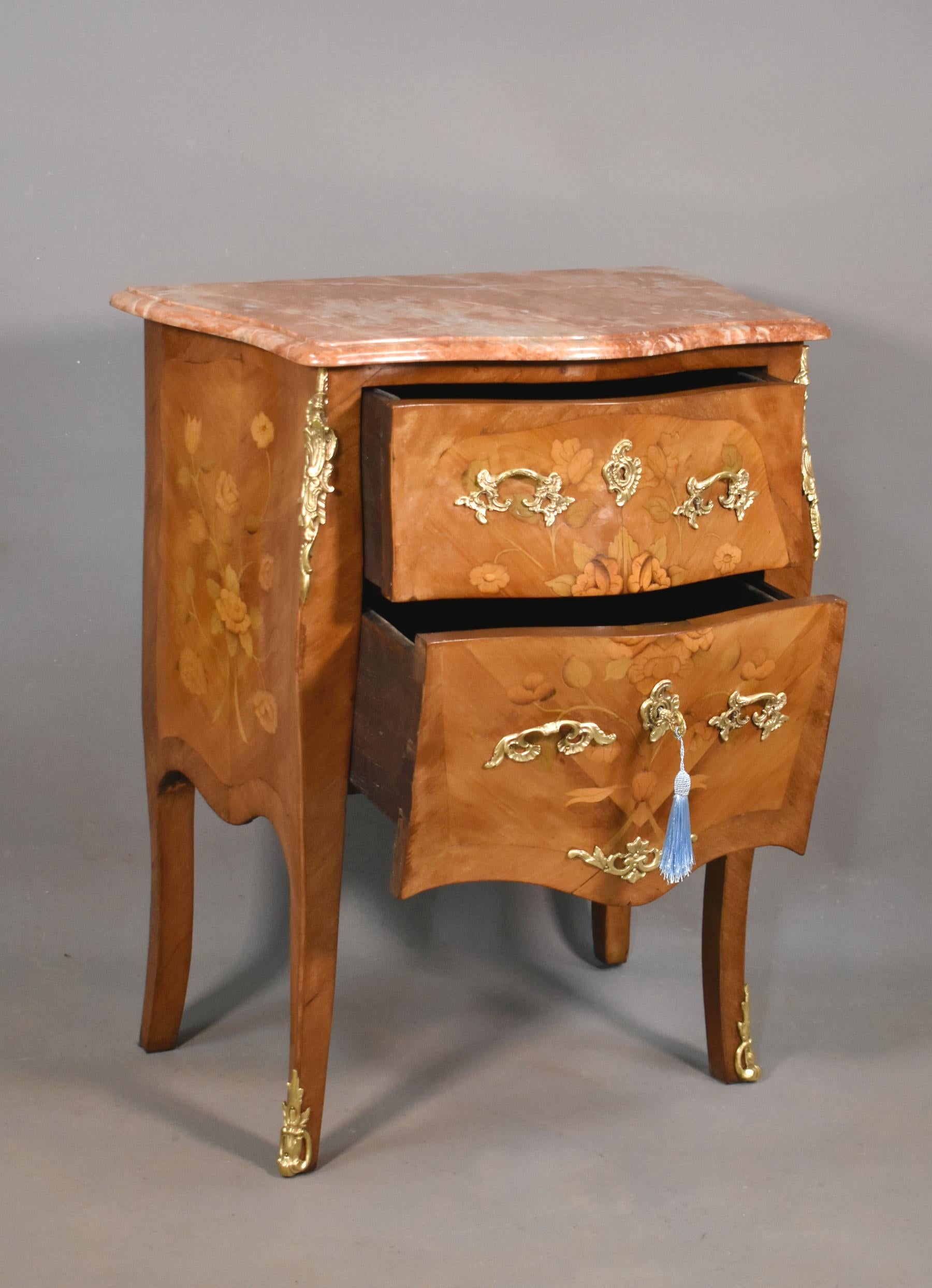 Antique French Louis XV Revival Marquetry Bombe Commode 19C For Sale 5