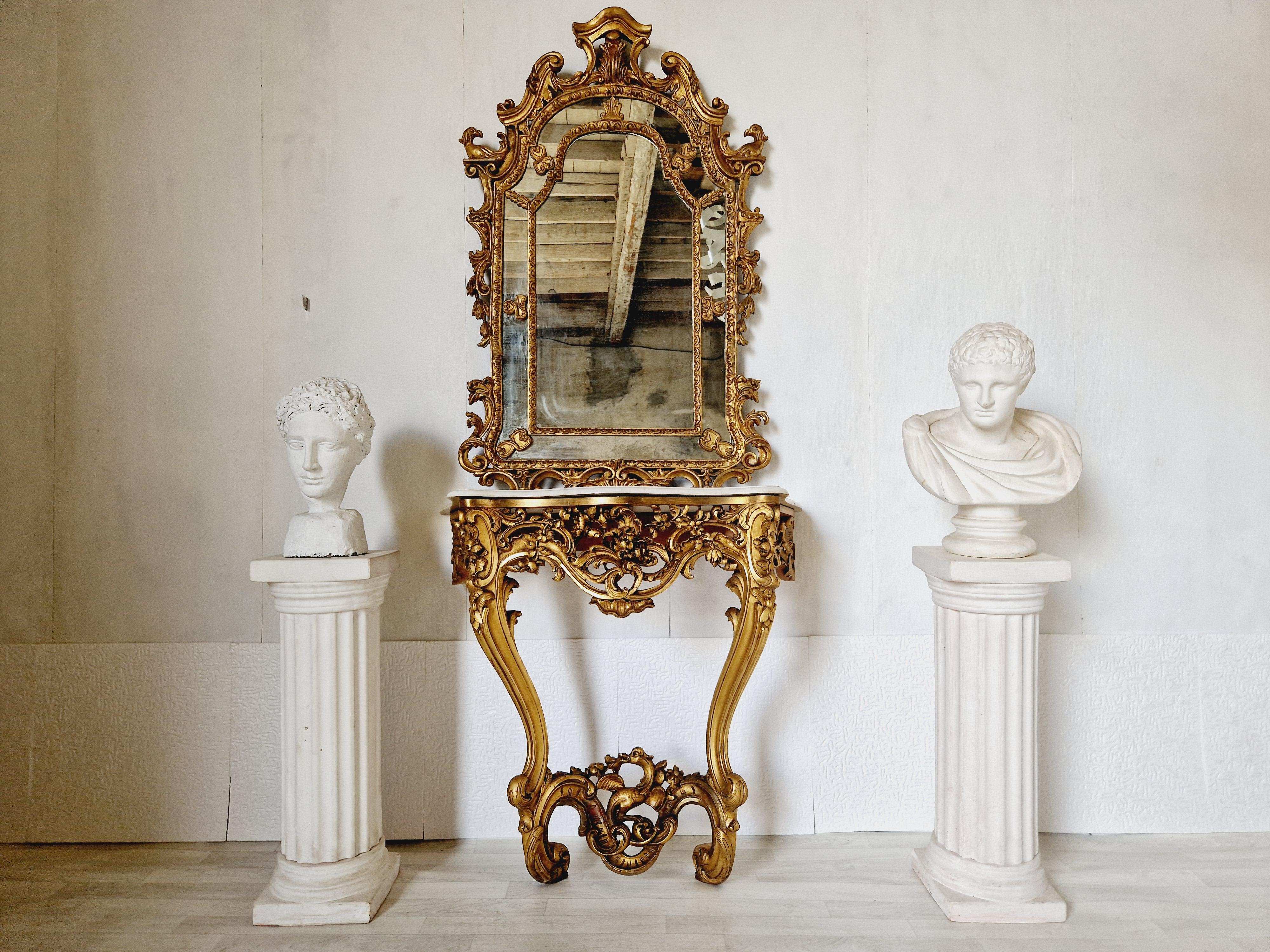 Antique French Louis XV Rococo Console Table with Marble Top For Sale 2