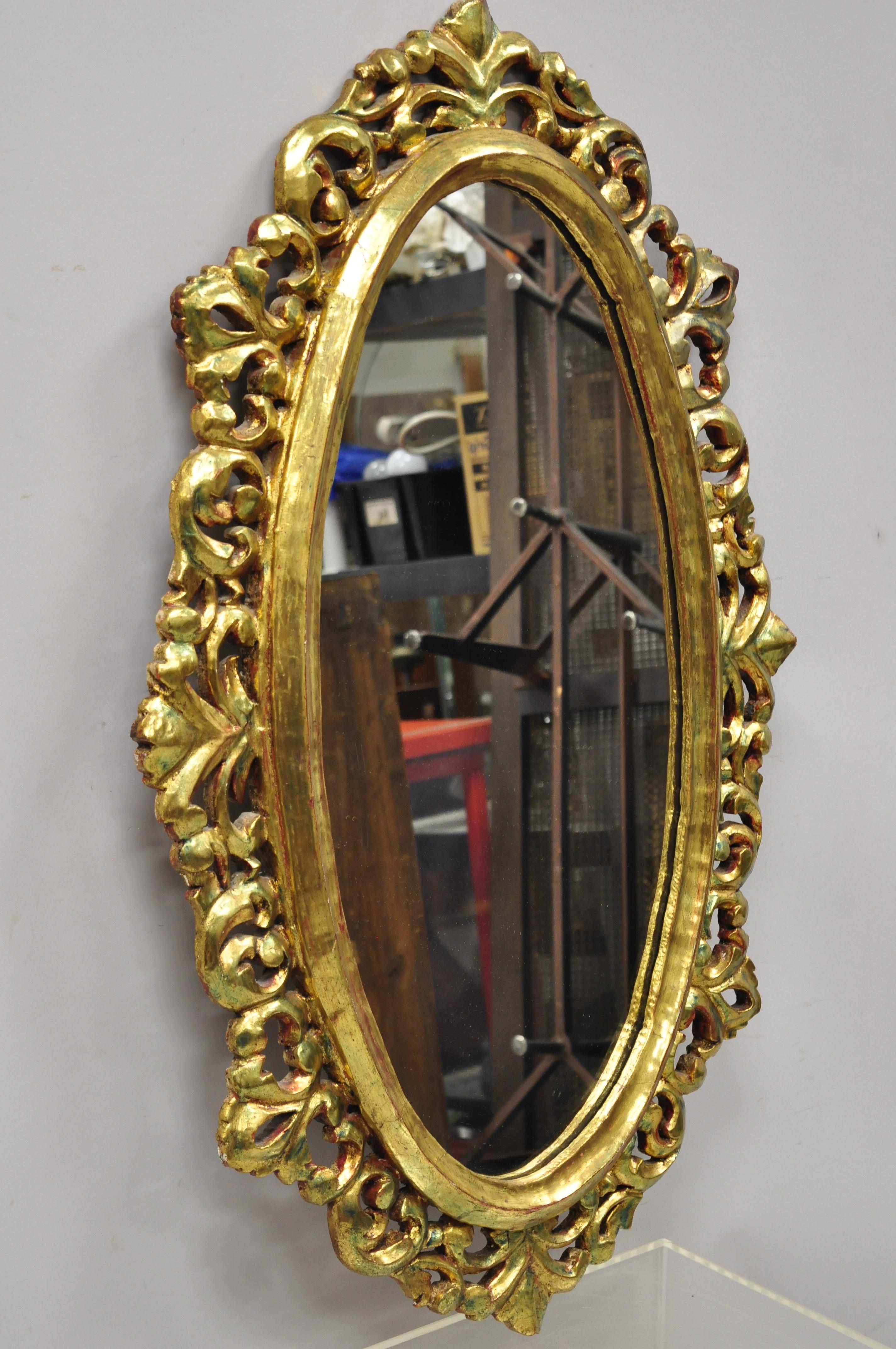 Antique French Louis XV Rococo Style Gold Giltwood Pierce Carved Oval Mirror For Sale 3