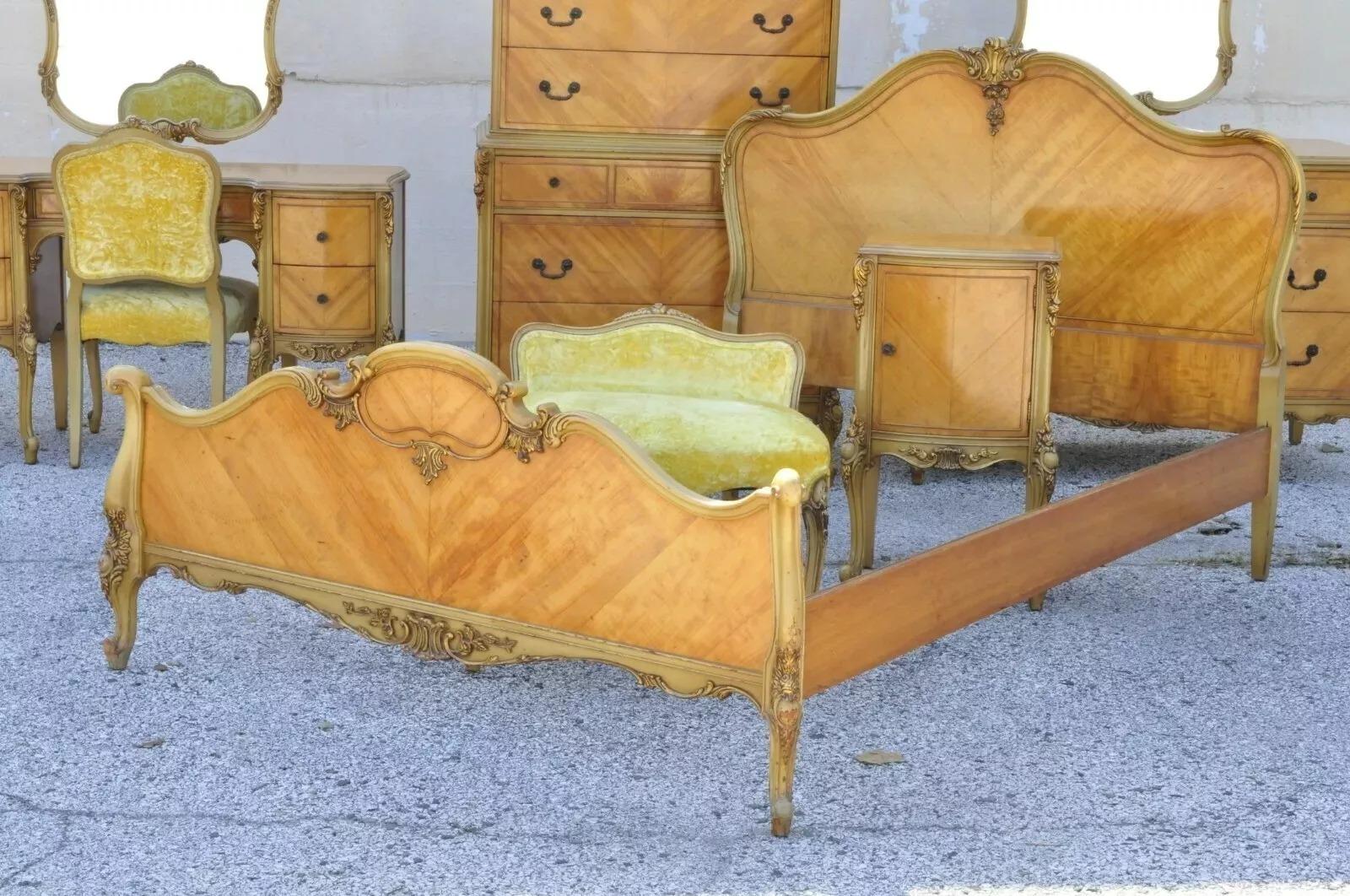 Antique French Louis XV Satinwood Bedroom Set Dresser Vanity Mirror - 9 Pc Set en Bueno estado para la venta en Philadelphia, PA